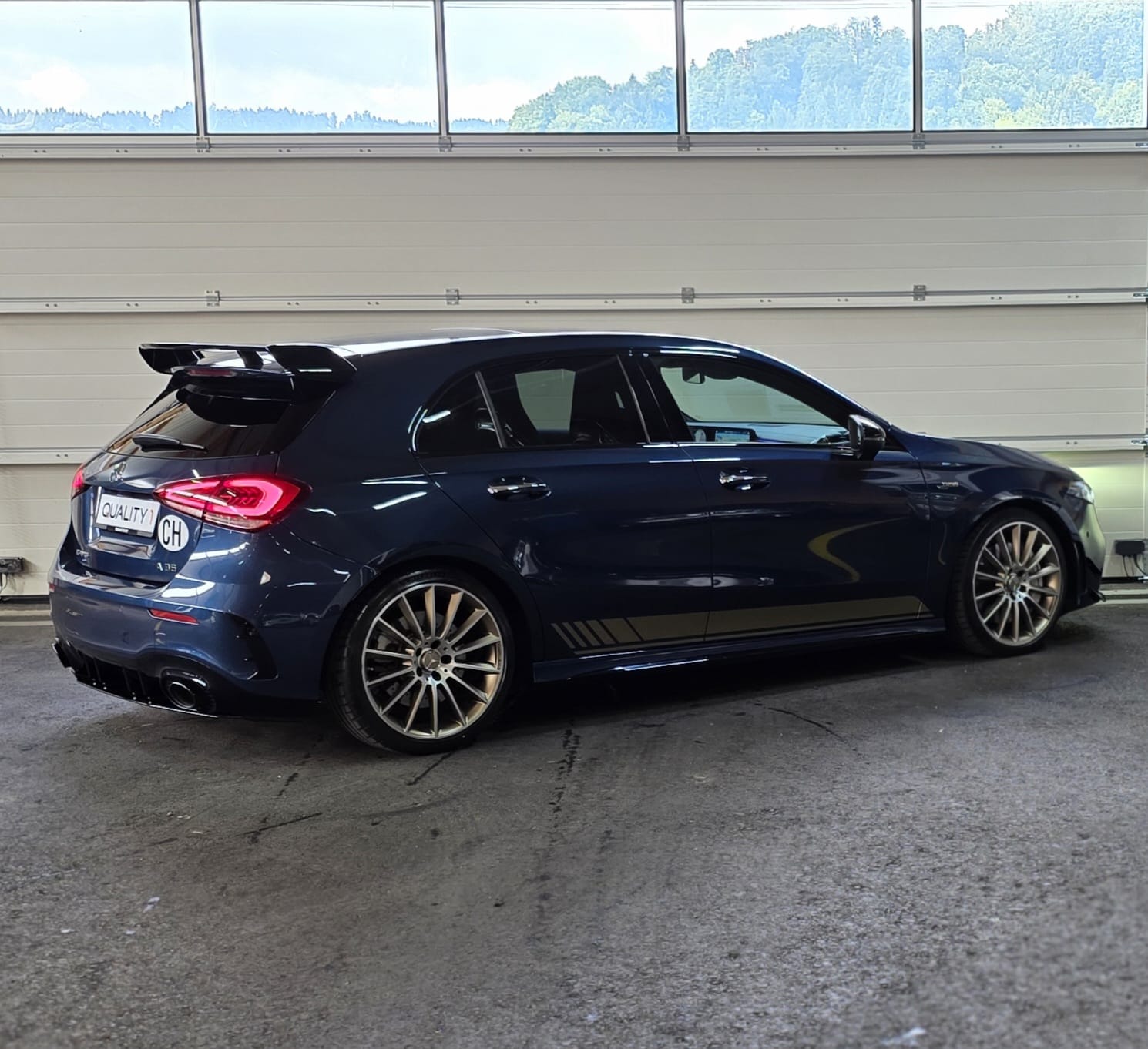 MERCEDES-BENZ A 35 AMG 4Matic Edition 1 Speedshift **CH FAHRZEUG**-image-4