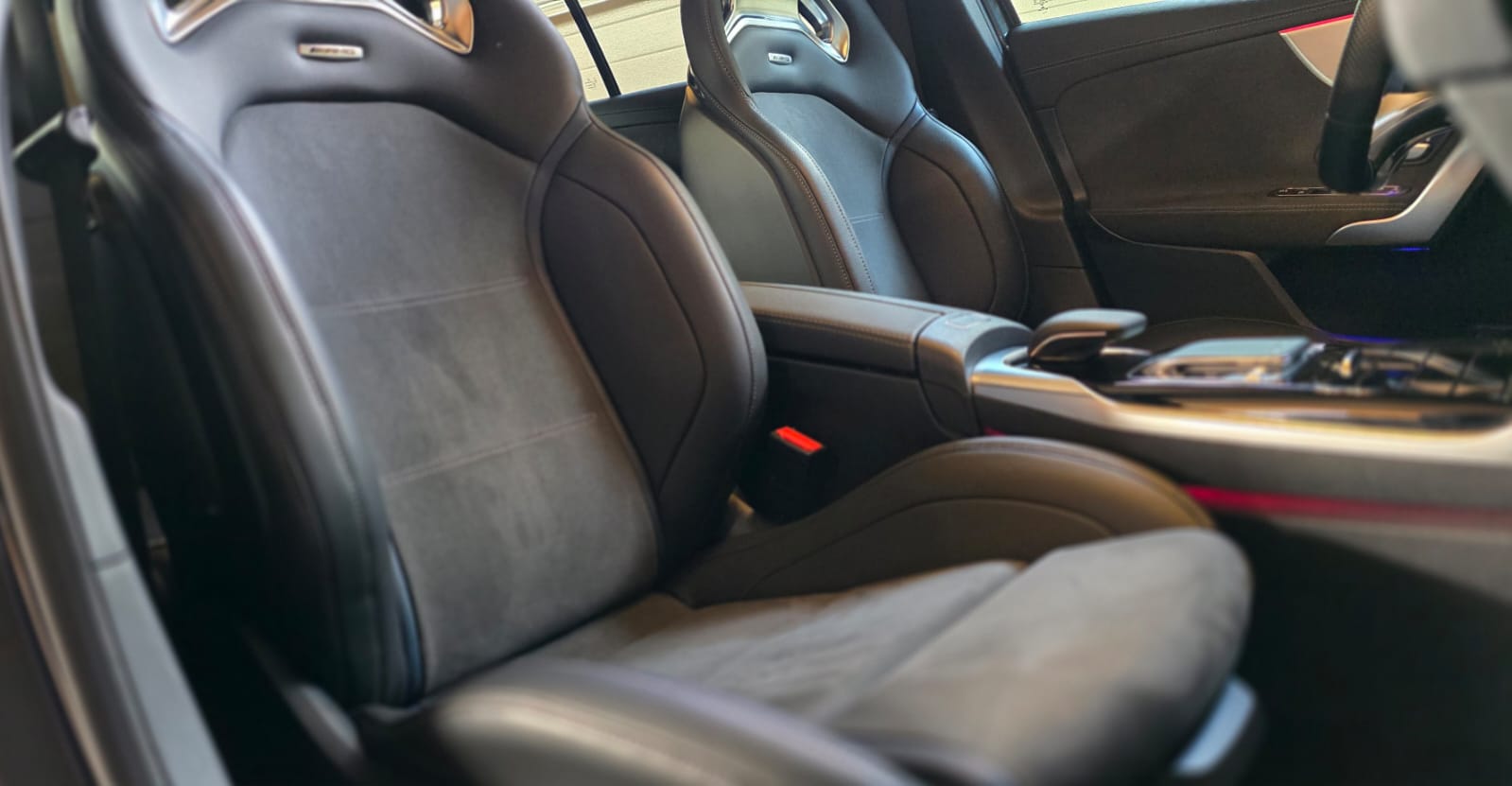 MERCEDES-BENZ A 35 AMG 4Matic Edition 1 Speedshift **CH FAHRZEUG**-image-26