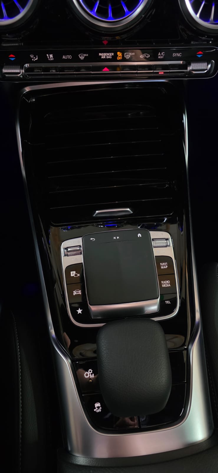 MERCEDES-BENZ A 35 AMG 4Matic Edition 1 Speedshift **CH FAHRZEUG**-image-19