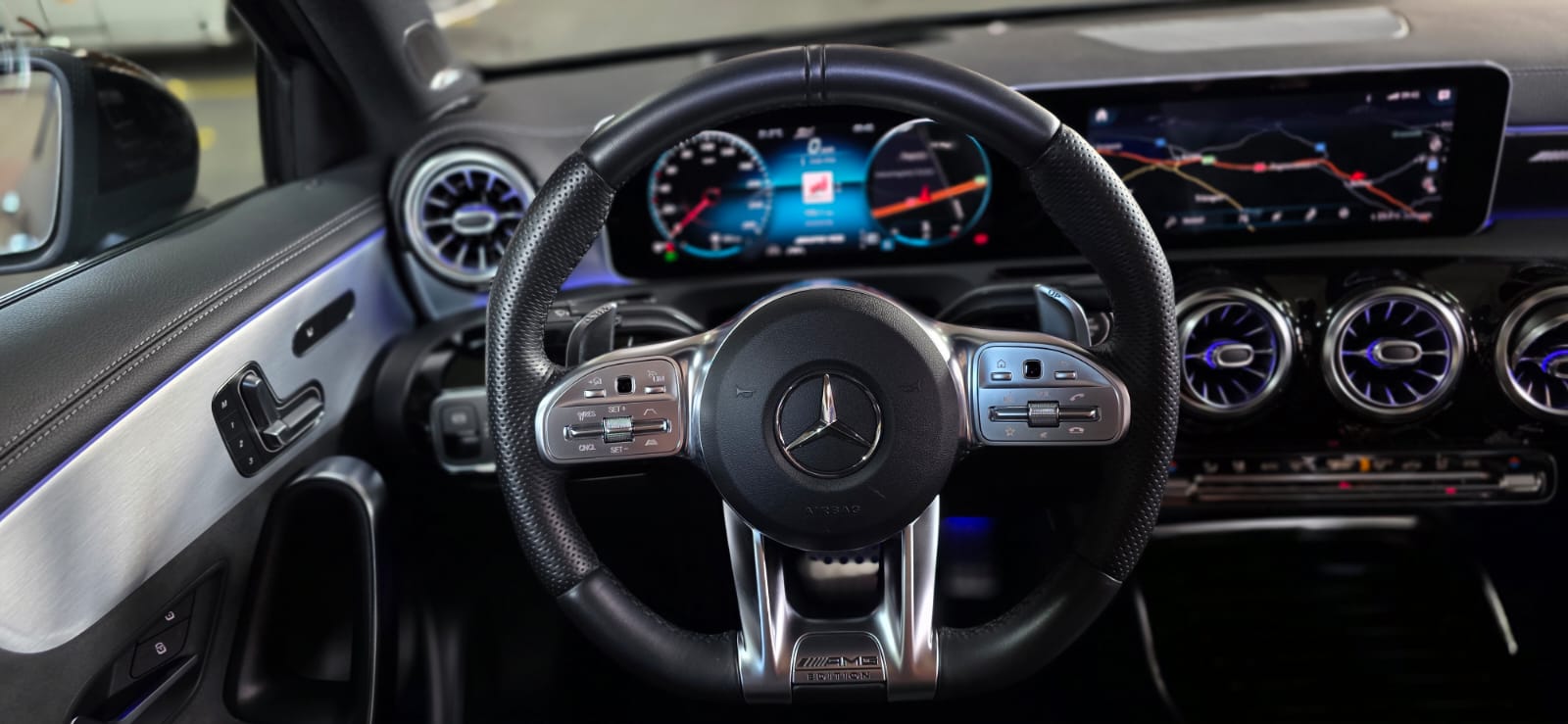 MERCEDES-BENZ A 35 AMG 4Matic Edition 1 Speedshift **CH FAHRZEUG**-image-12