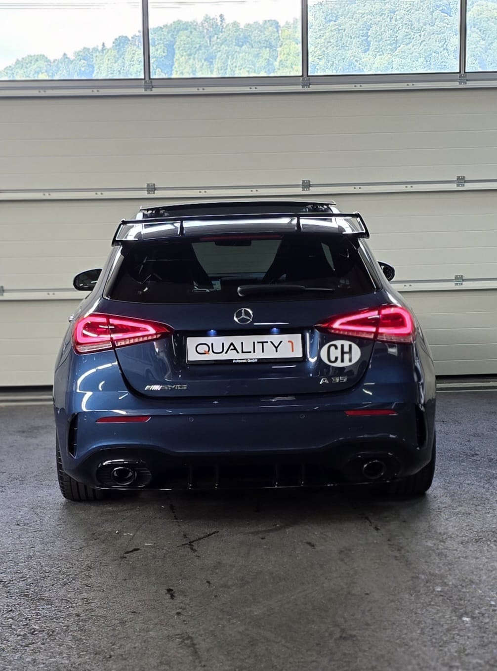 MERCEDES-BENZ A 35 AMG 4Matic Edition 1 Speedshift **CH FAHRZEUG**-image-3