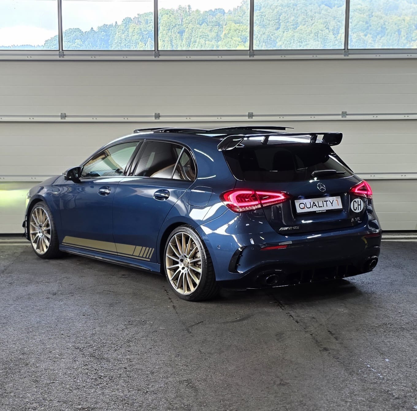 MERCEDES-BENZ A 35 AMG 4Matic Edition 1 Speedshift **CH FAHRZEUG**-image-2