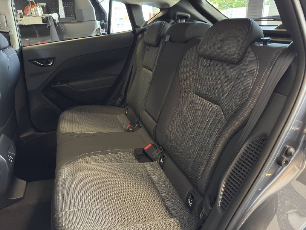 SUBARU Crosstrek 2.0i e-Boxer Passion-image-13