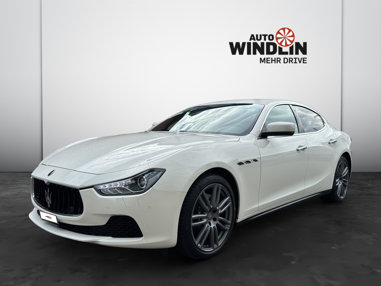 MASERATI Ghibli 3.0 V6 S Q4-image-1