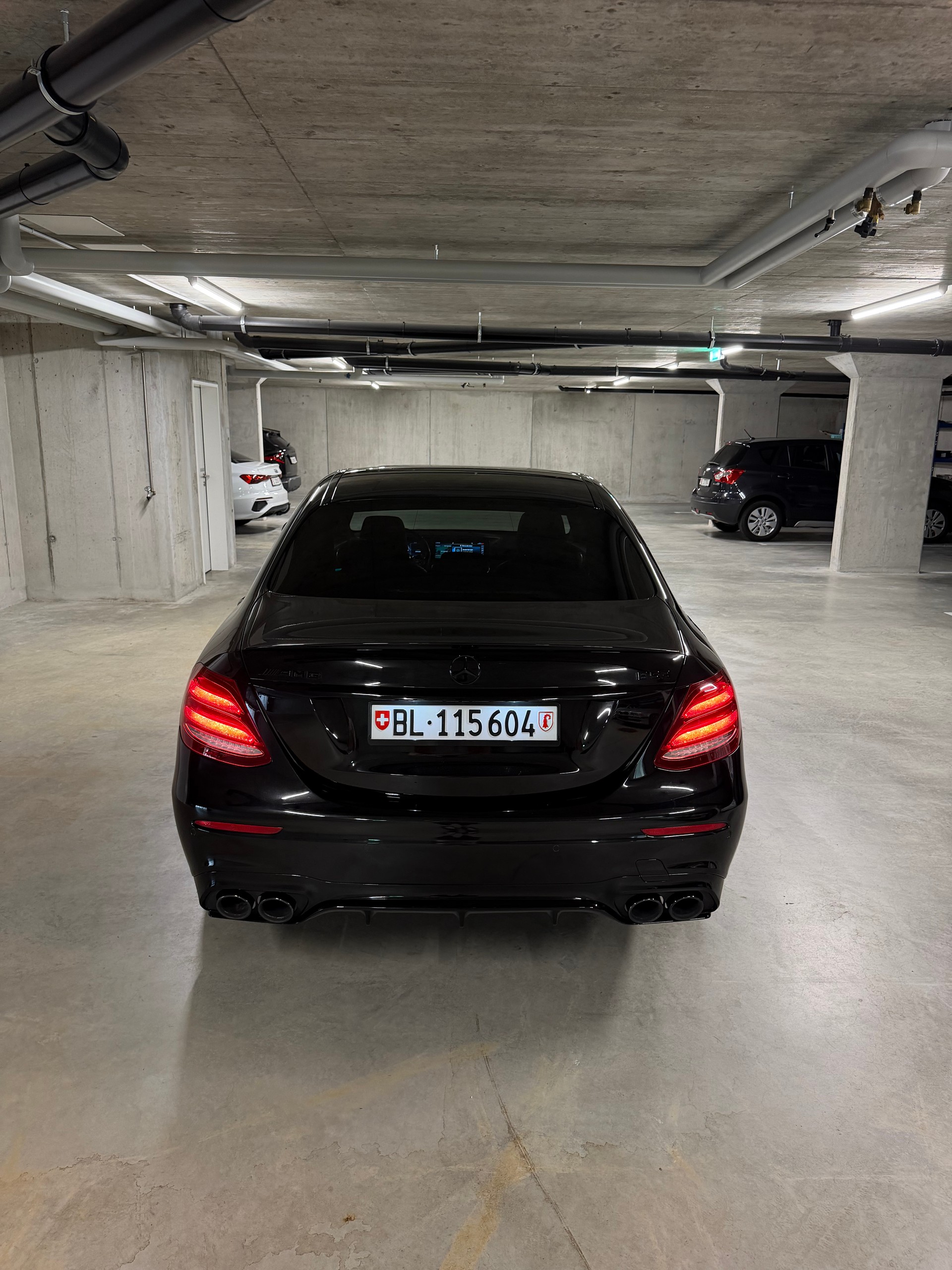 MERCEDES-BENZ E 53 AMG 4Matic 9G-Tronic-image-2