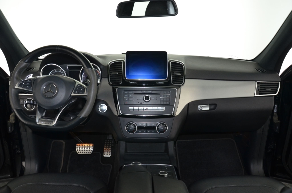 MERCEDES-BENZ GLE 43 AMG 4Matic 9G-Tronic-image-12