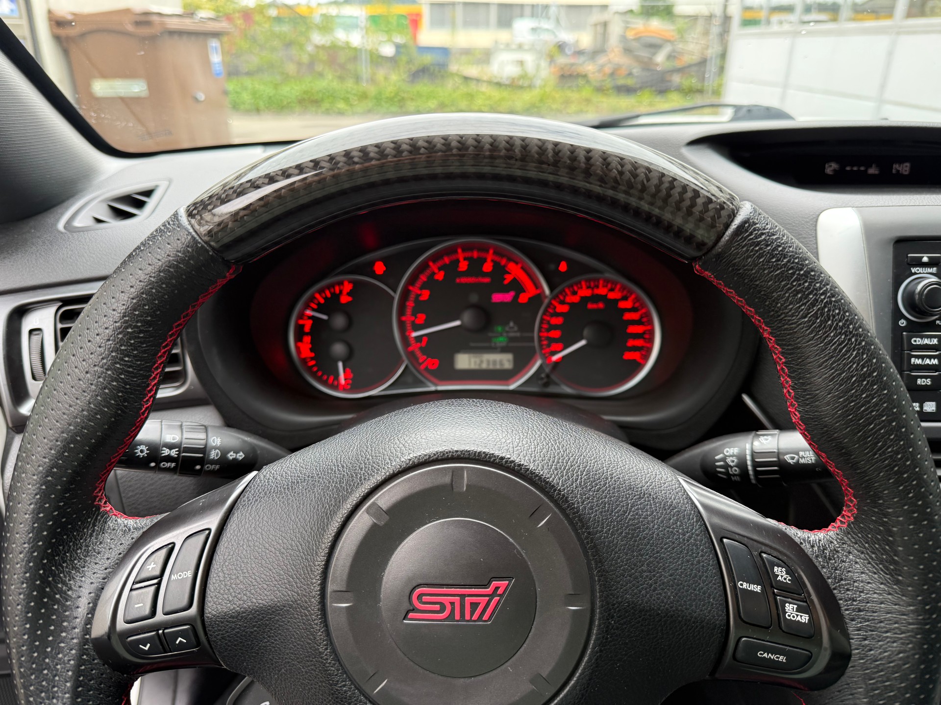 SUBARU 2.5 Turbo 4WD WRX STI Sport *CH Fahrzeug *Frisch ab MFK *Frisch ab Service *2 Schlüssel *8 Fach bereift-image-11