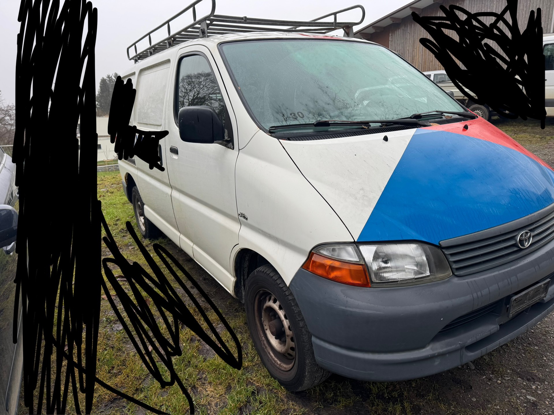 TOYOTA HI-ACE-image-0