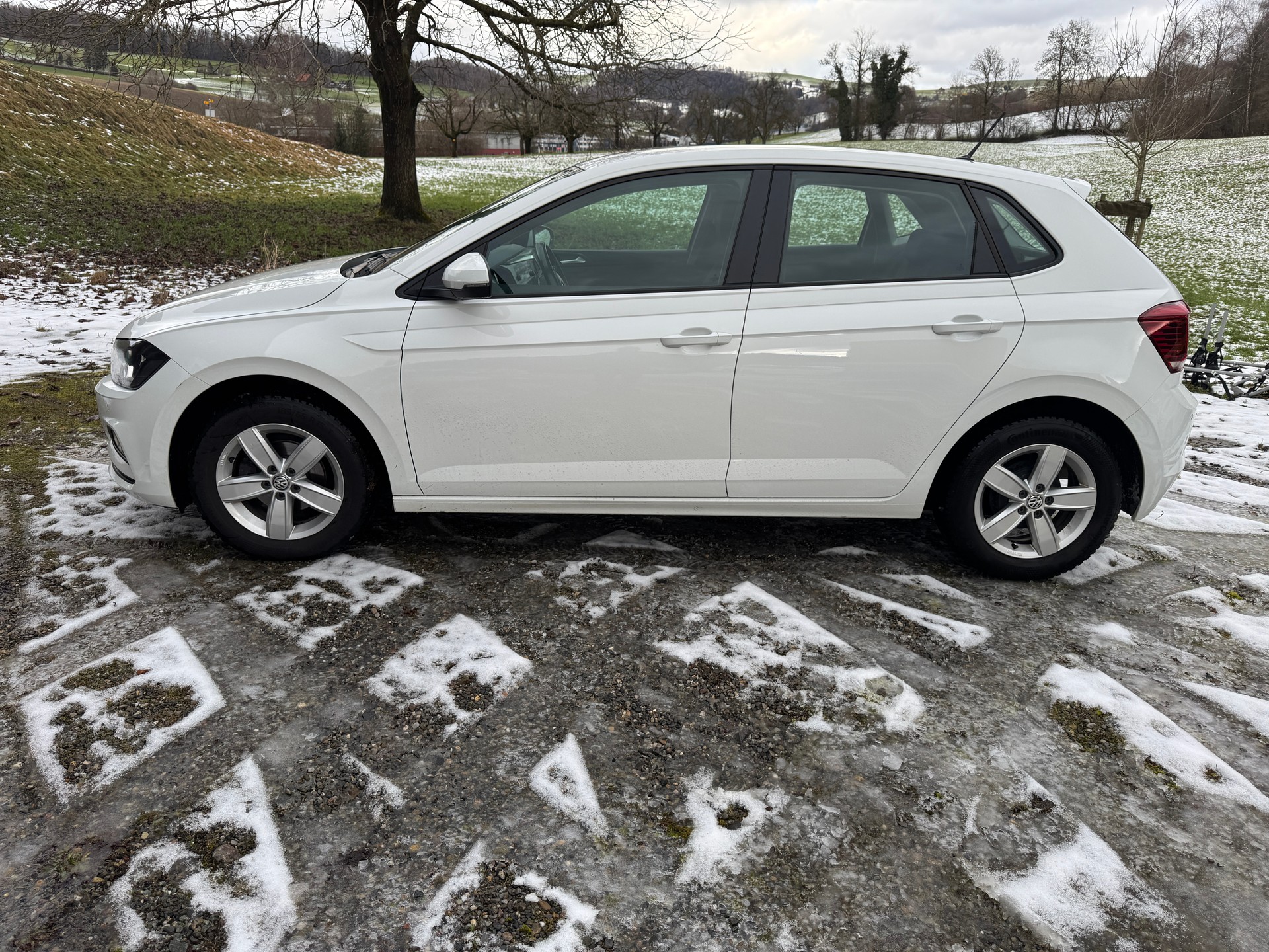 VW Polo 1.0 MPl-image-5
