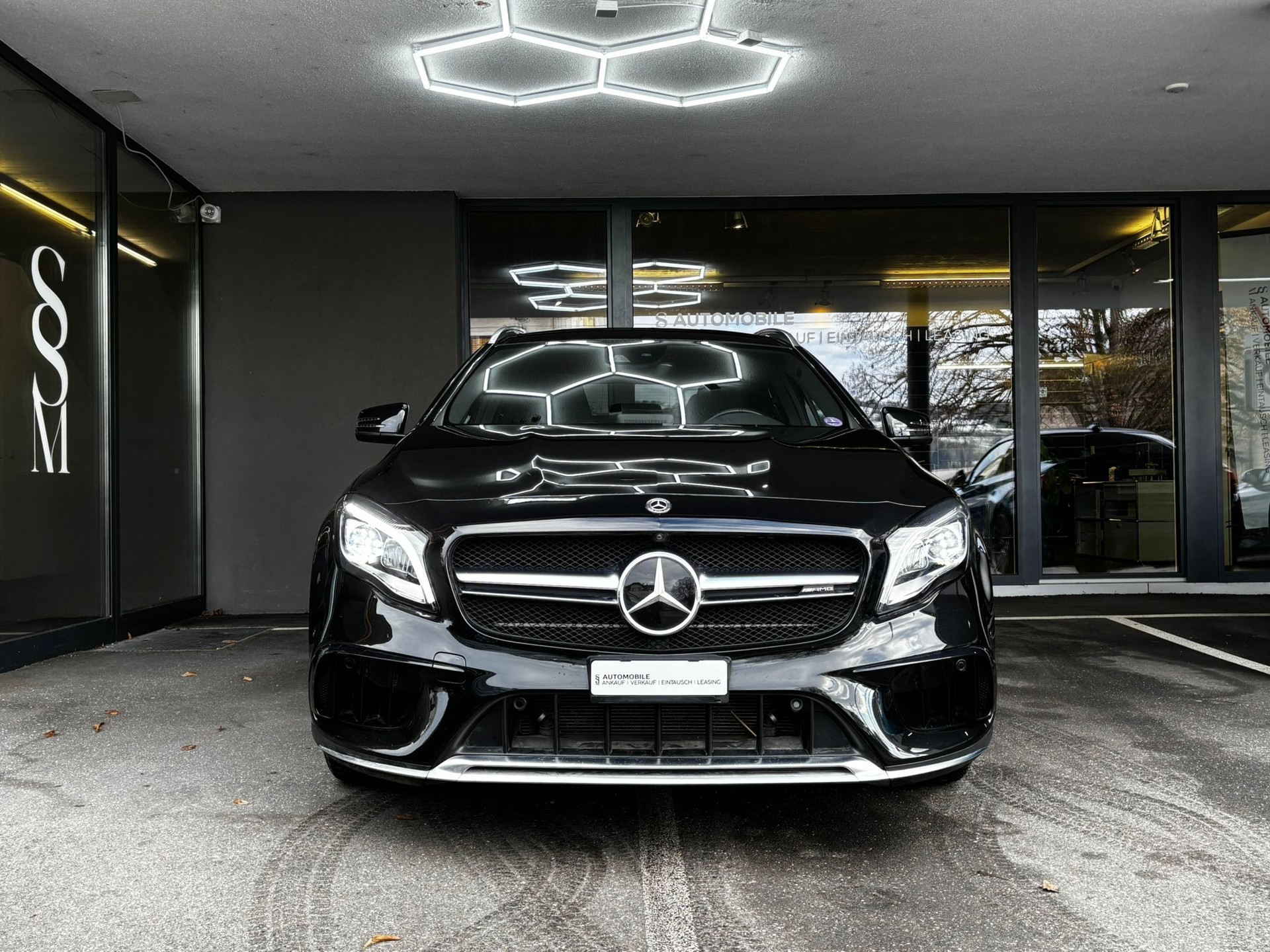 MERCEDES-BENZ GLA 45 AMG 4Matic 7G-DCT-image-1