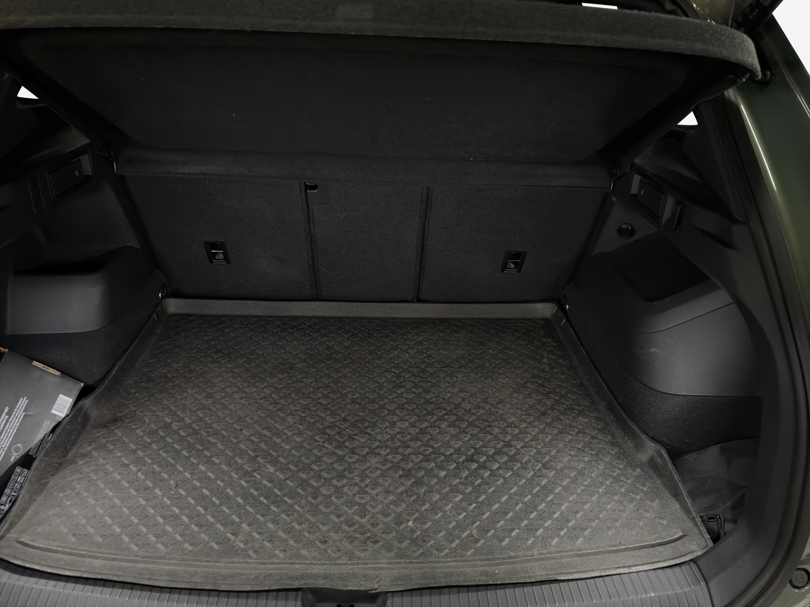 VW Tiguan 2.0 TSI DSG R-Line 4Motion-image-12