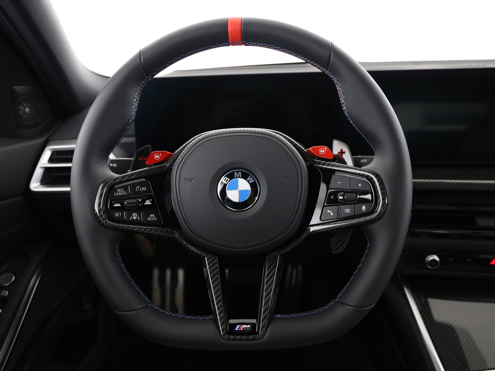 BMW M3 Competition xDrive-image-18