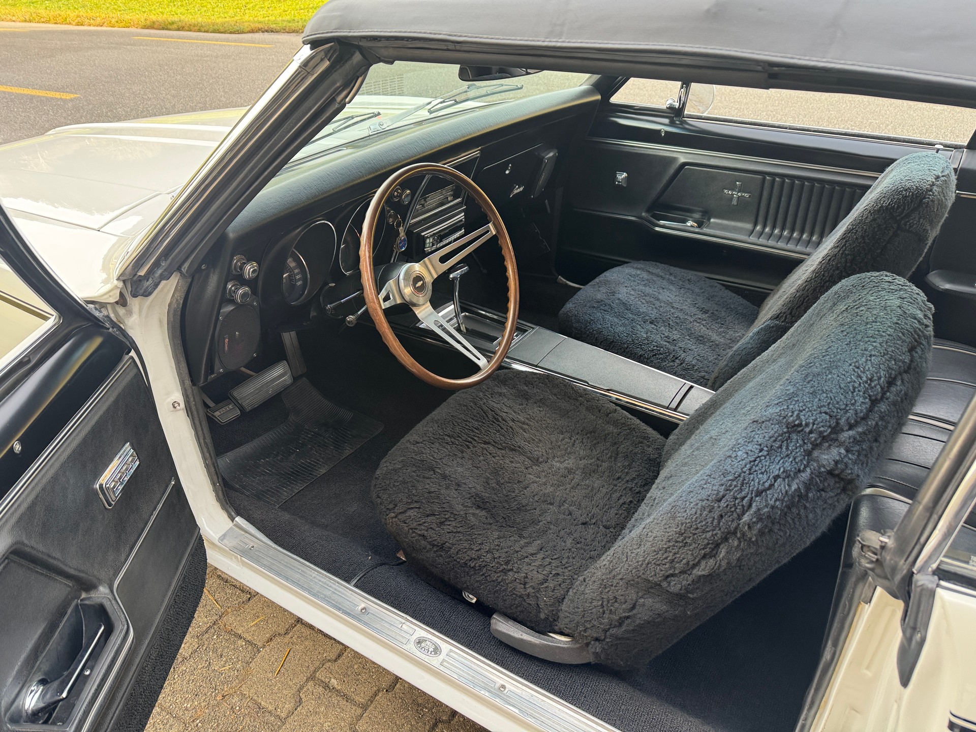CHEVROLET Camaro SS350-image-8