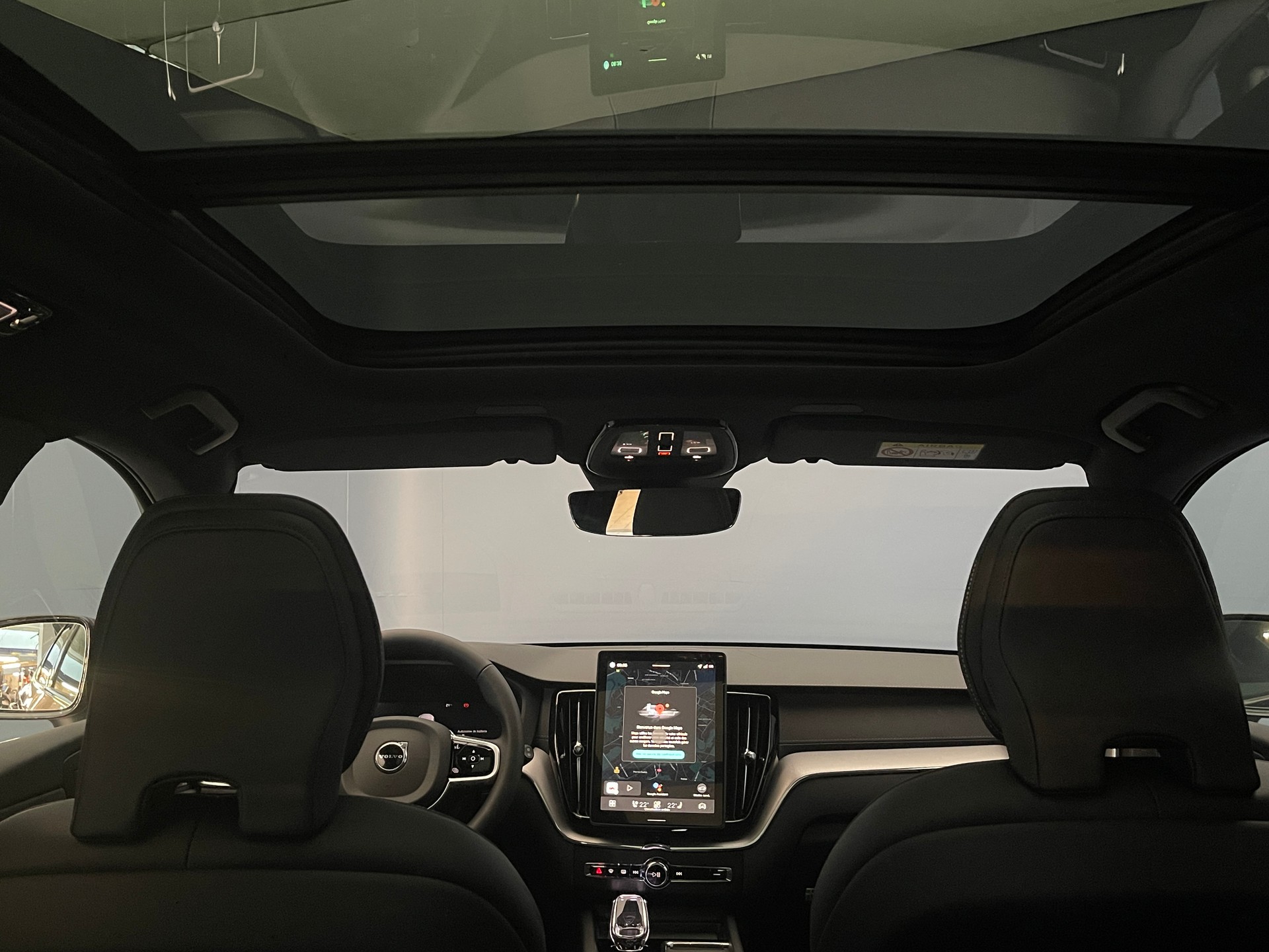 VOLVO XC60 2.0 T6 TE Black Edition eAWD-image-12