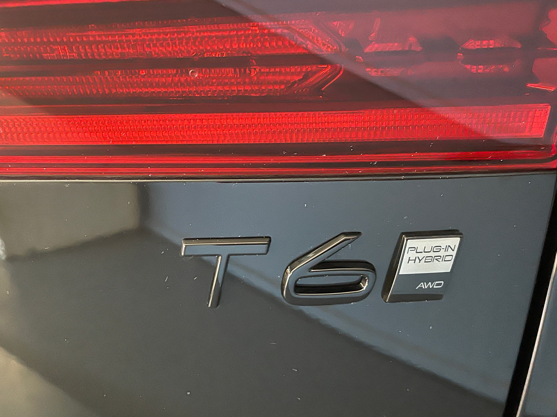 VOLVO XC60 2.0 T6 TE Black Edition eAWD-image-11