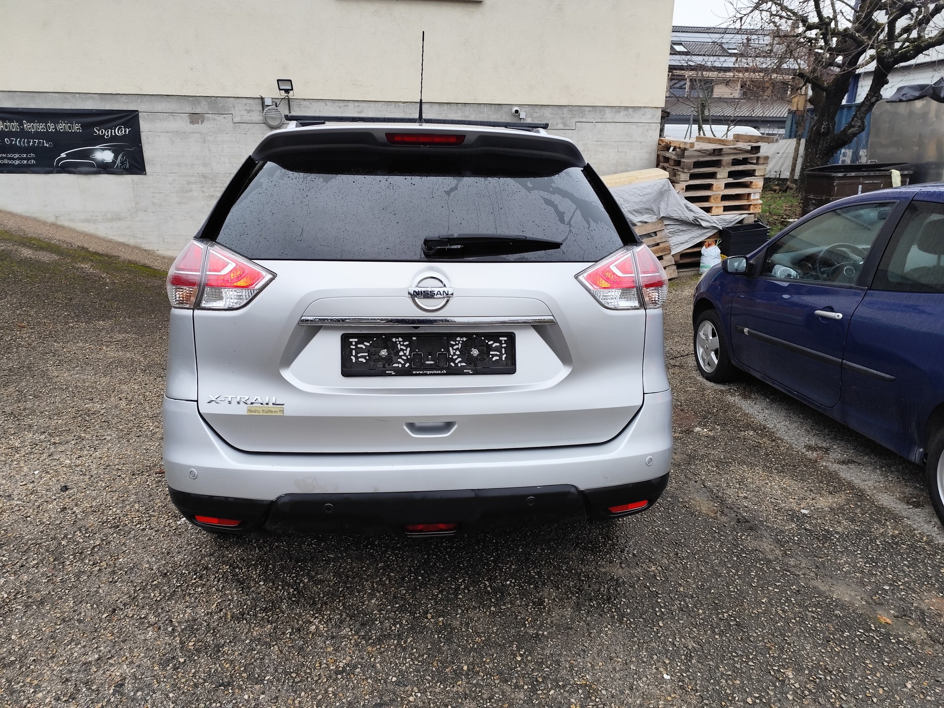 NISSAN X-Trail 2.0 dCi tekna Xtronic CVT ALL-MODE 4x4 - 7 places-image-5