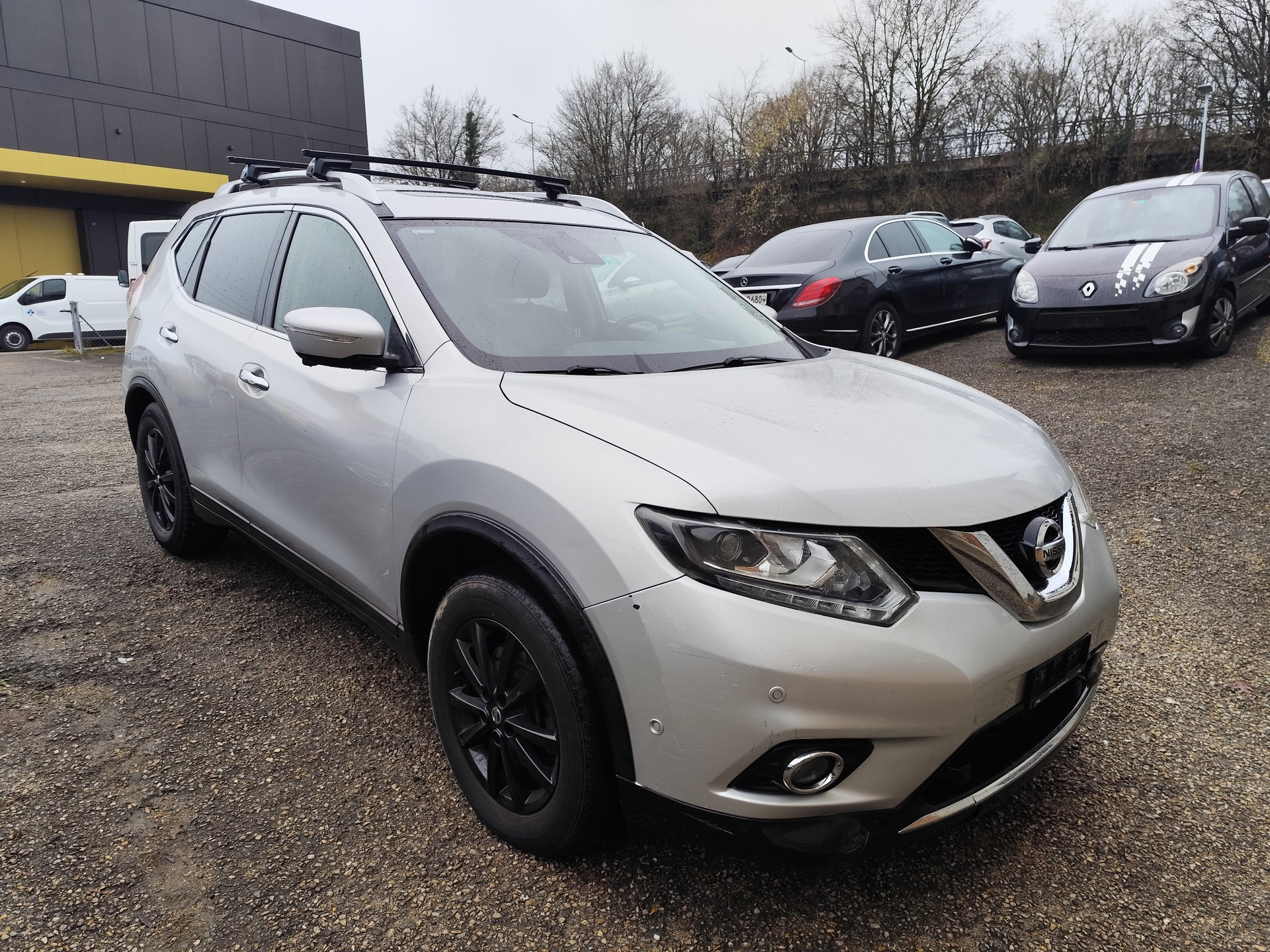 NISSAN X-Trail 2.0 dCi tekna Xtronic CVT ALL-MODE 4x4 - 7 places-image-1