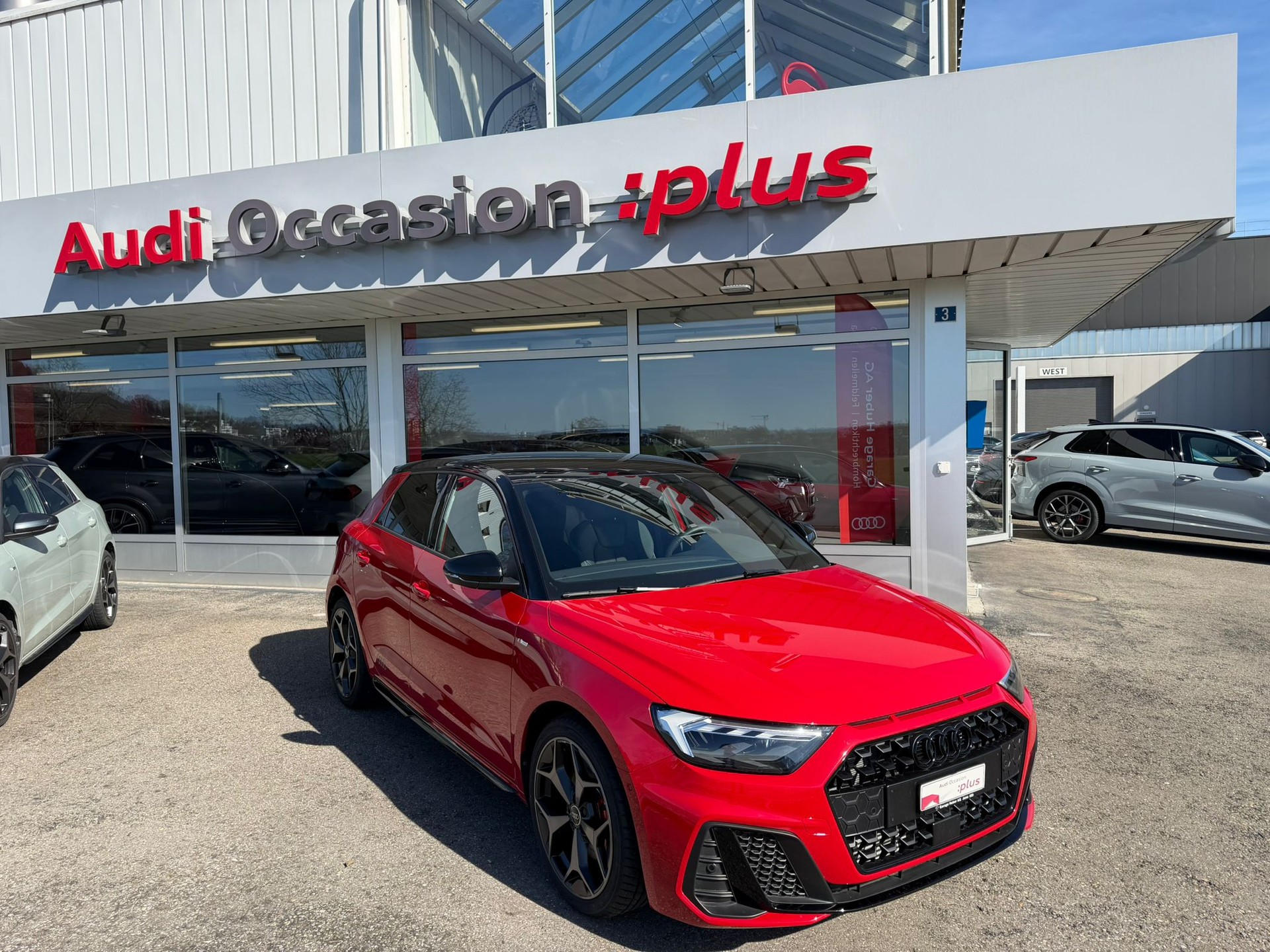 AUDI A1 Sportback 40 TFSI S Line S-tronic-image-0