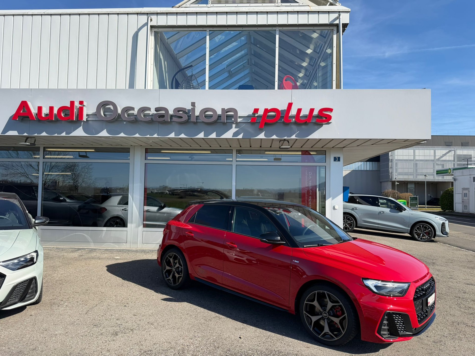 AUDI A1 Sportback 40 TFSI S Line S-tronic-image-1