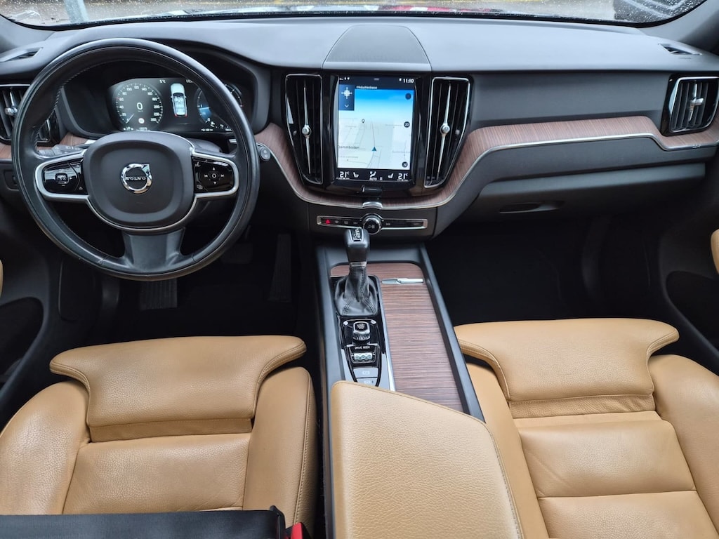 VOLVO XC60 D4 AWD Inscription Geartronic-image-12