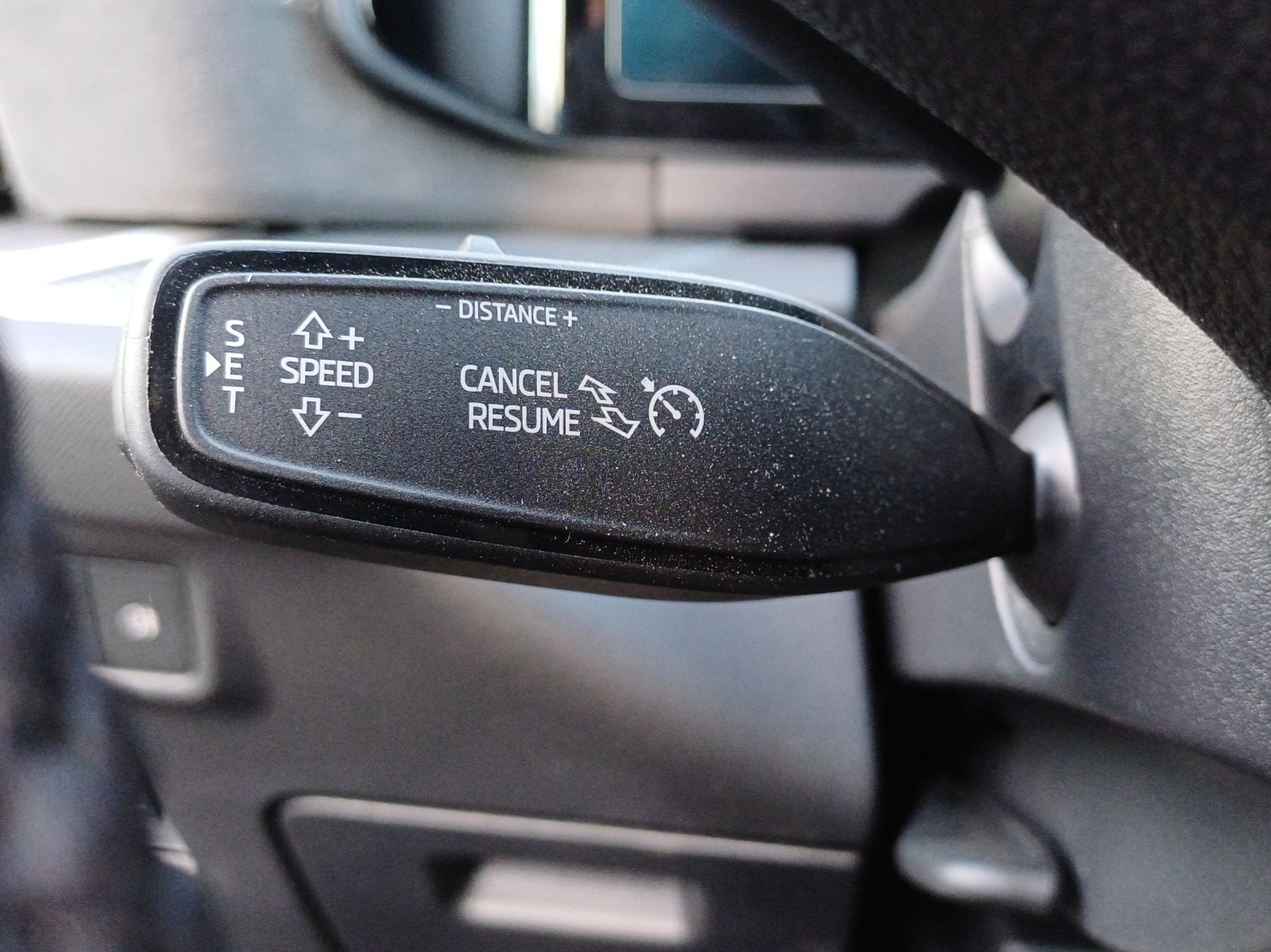 SKODA Kodiaq 1.5 TSI PHEV Sportline-image-15