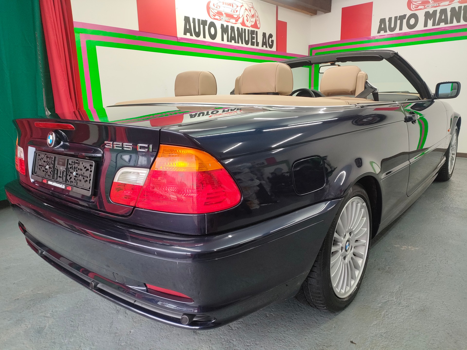 BMW 325Ci Cabriolet-image-6