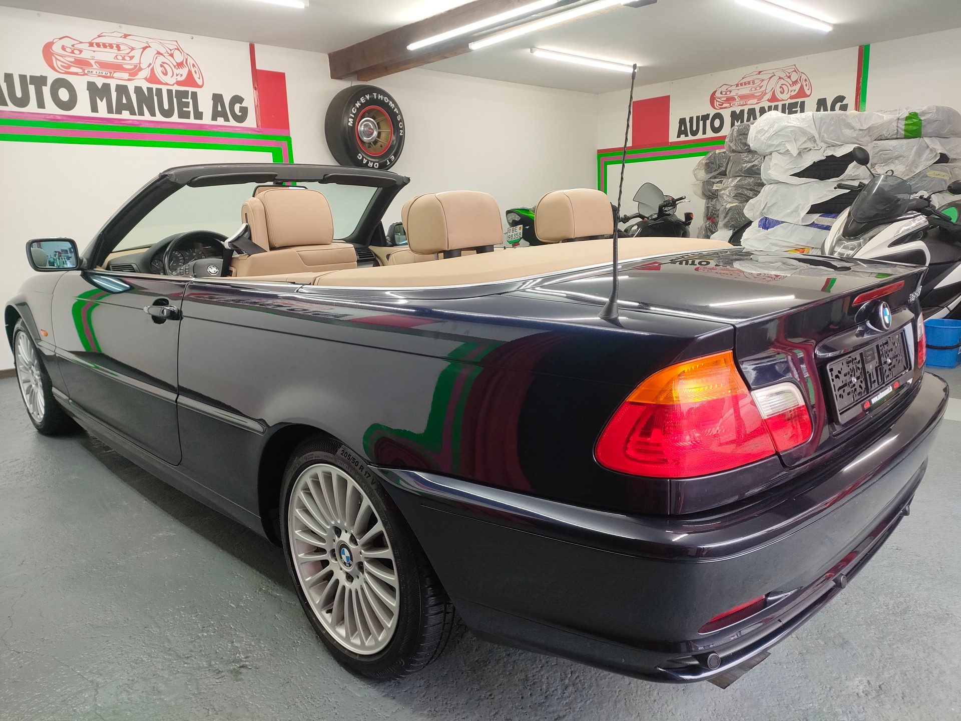 BMW 325Ci Cabriolet-image-7