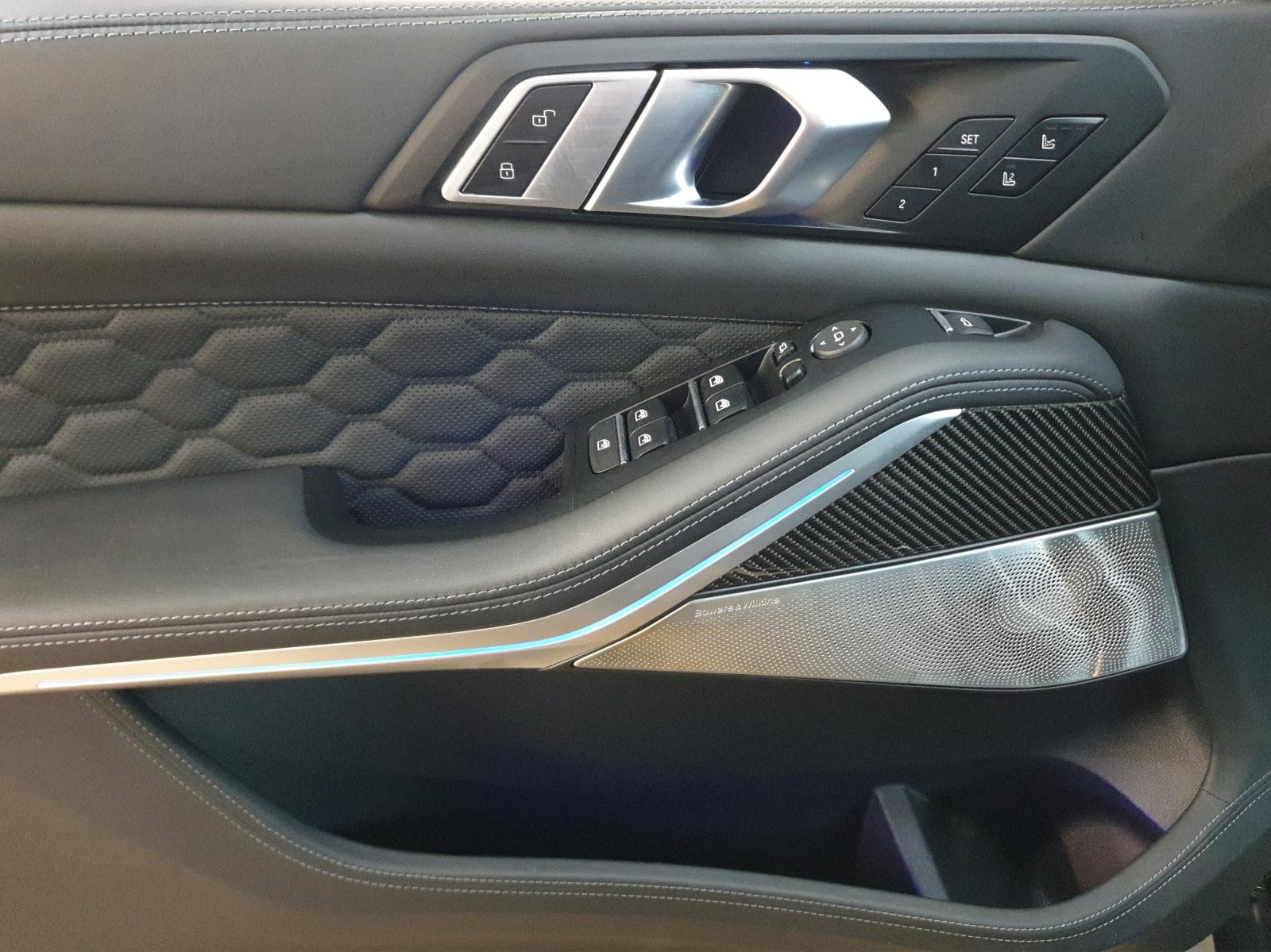 BMW X5 M Competition-image-9