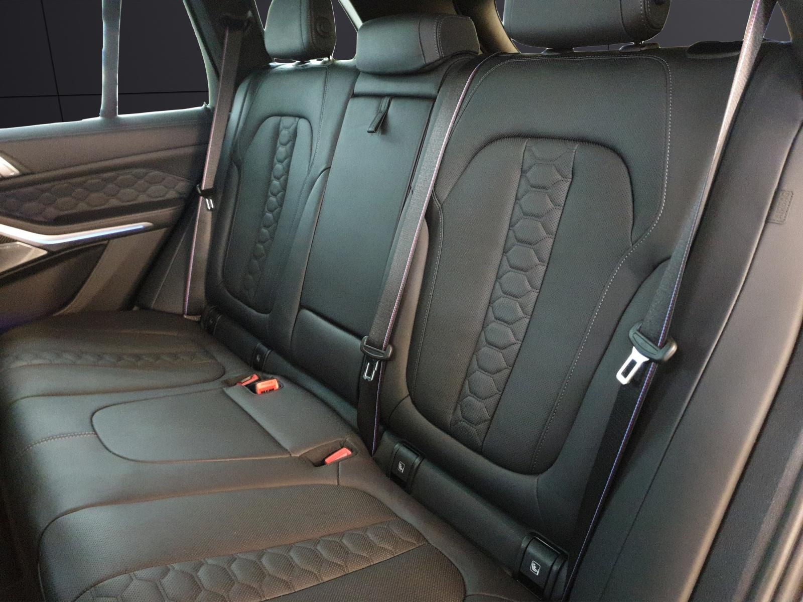 BMW X5 M Competition-image-11