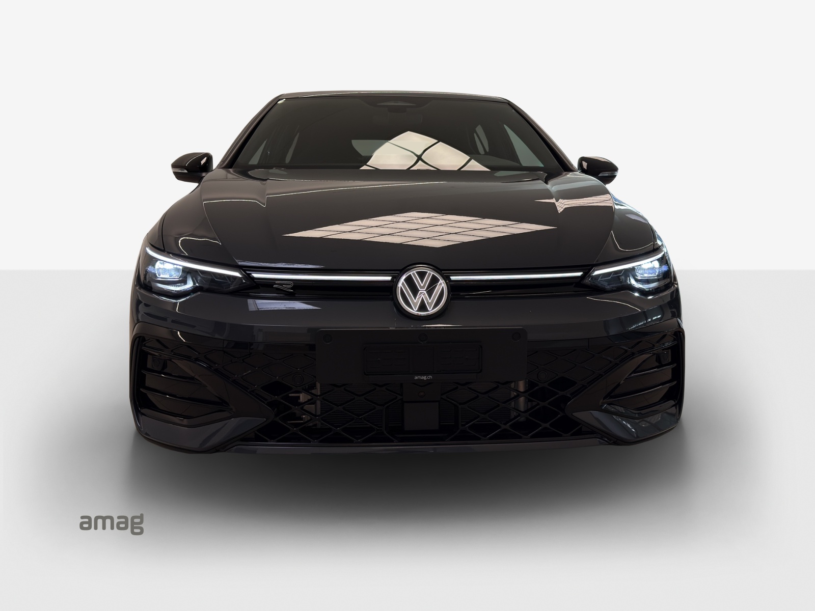 VW Golf 1.5 e TSI mHEV R-Line DSG-image-6