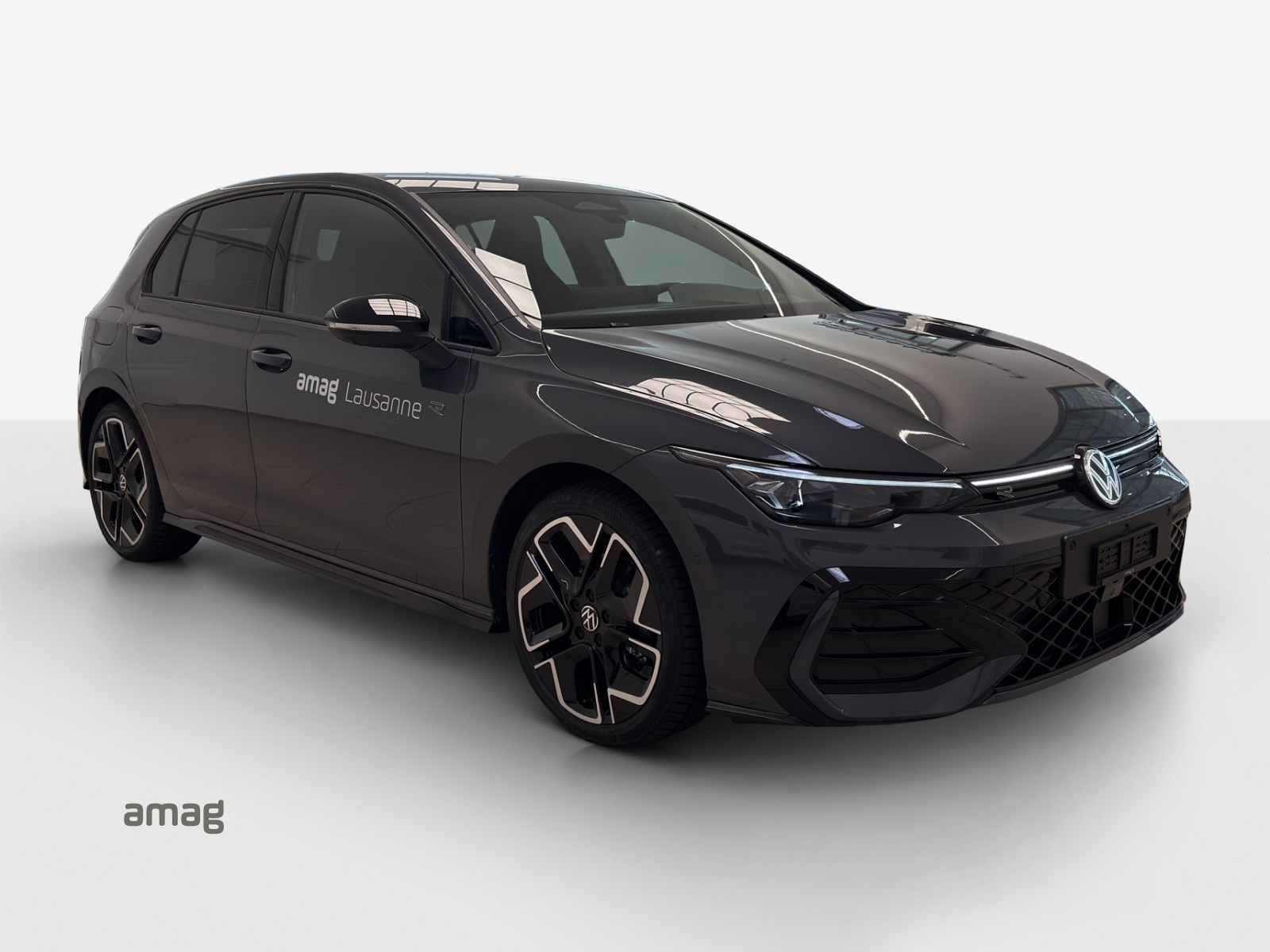VW Golf 1.5 e TSI mHEV R-Line DSG-image-5