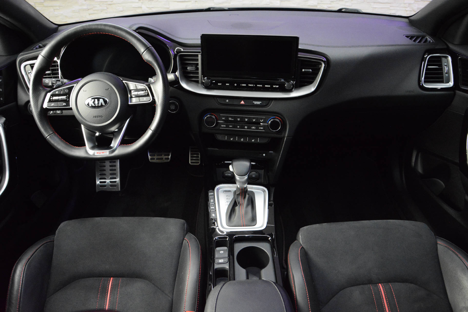 KIA ProCeed 1.6 T-GDi GT-image-10