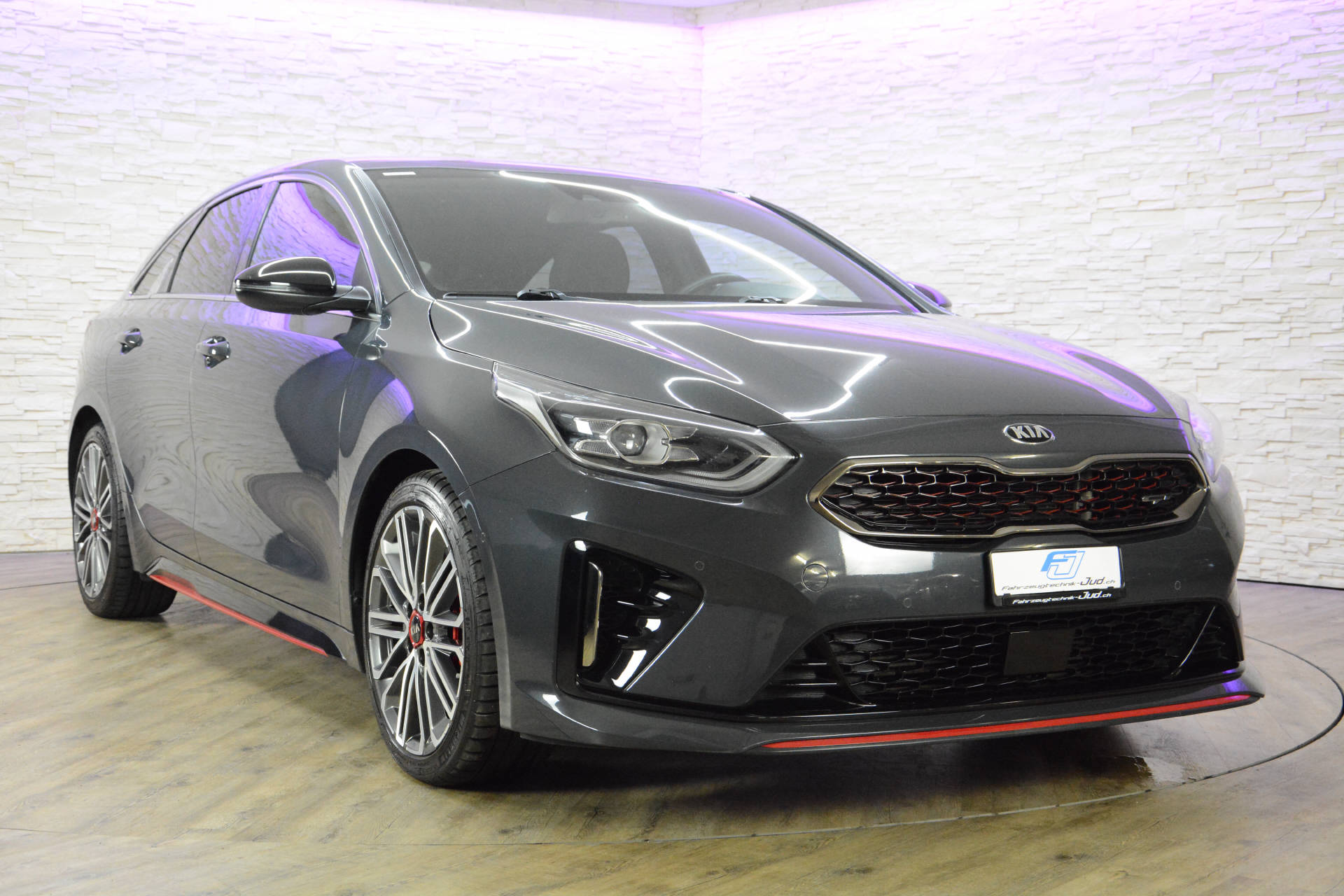 KIA ProCeed 1.6 T-GDi GT-image-1