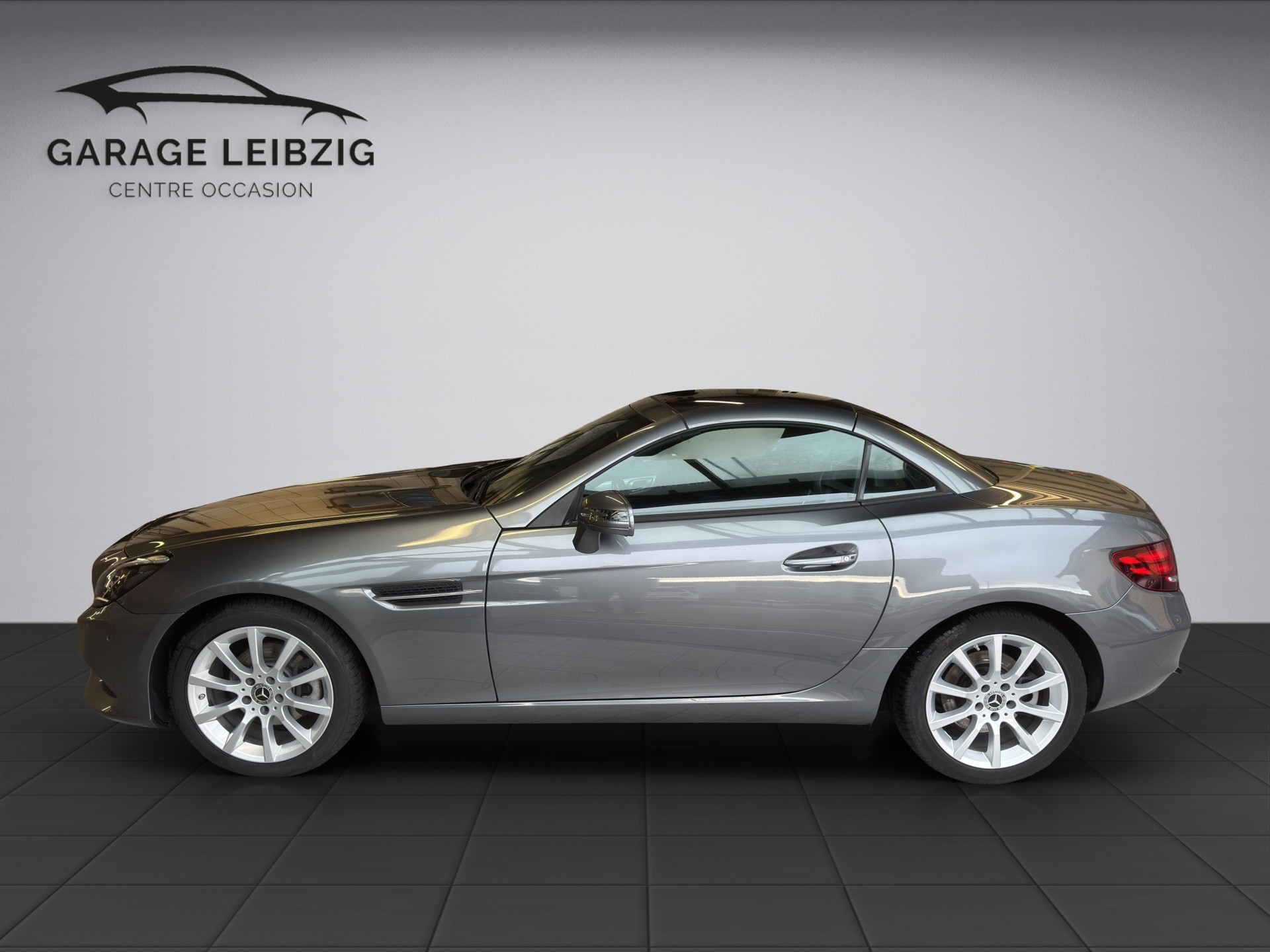 MERCEDES-BENZ SLC 180 Cabriolet-image-1
