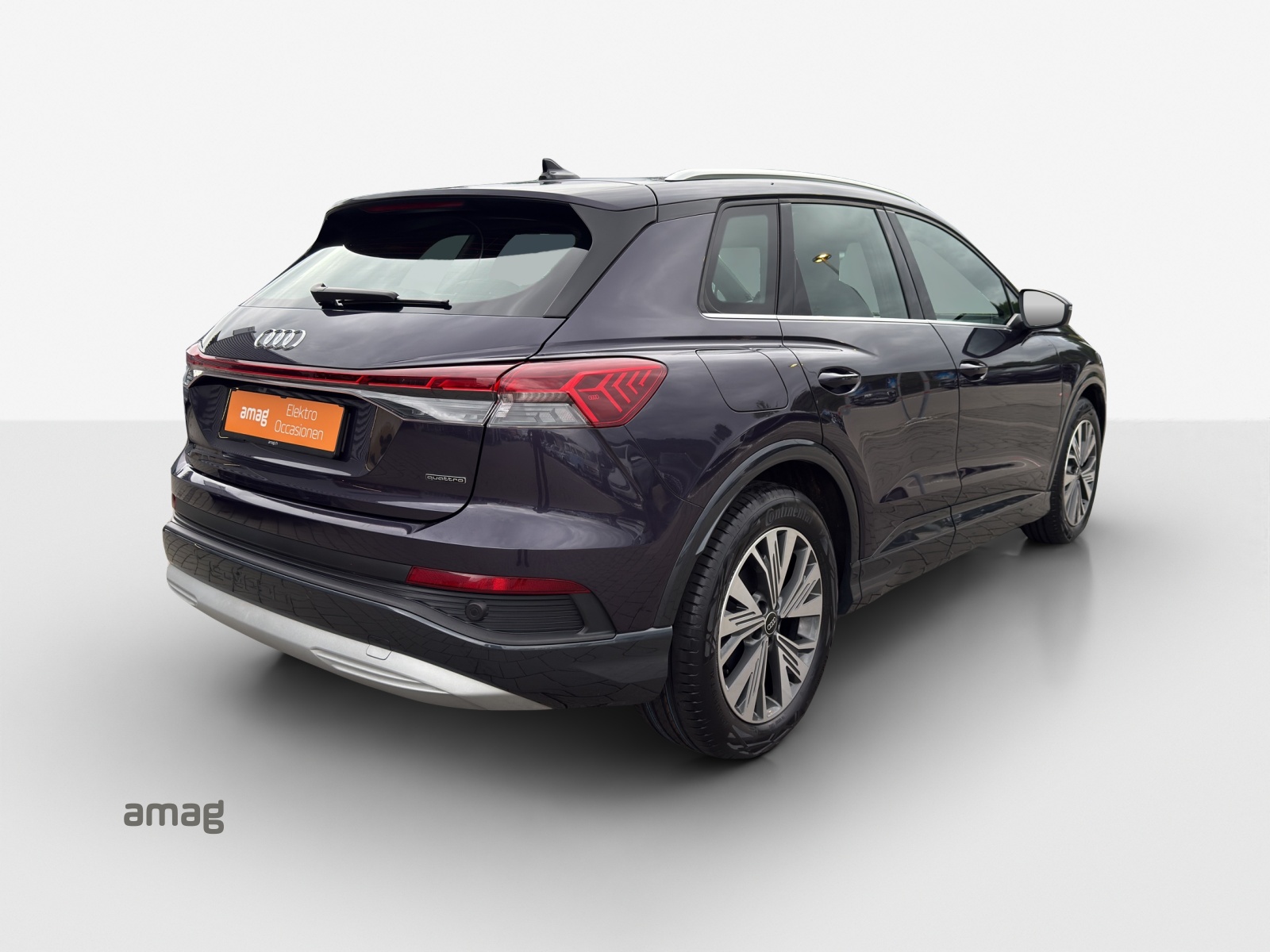 AUDI Q4 e-tron 45 quattro-image-5