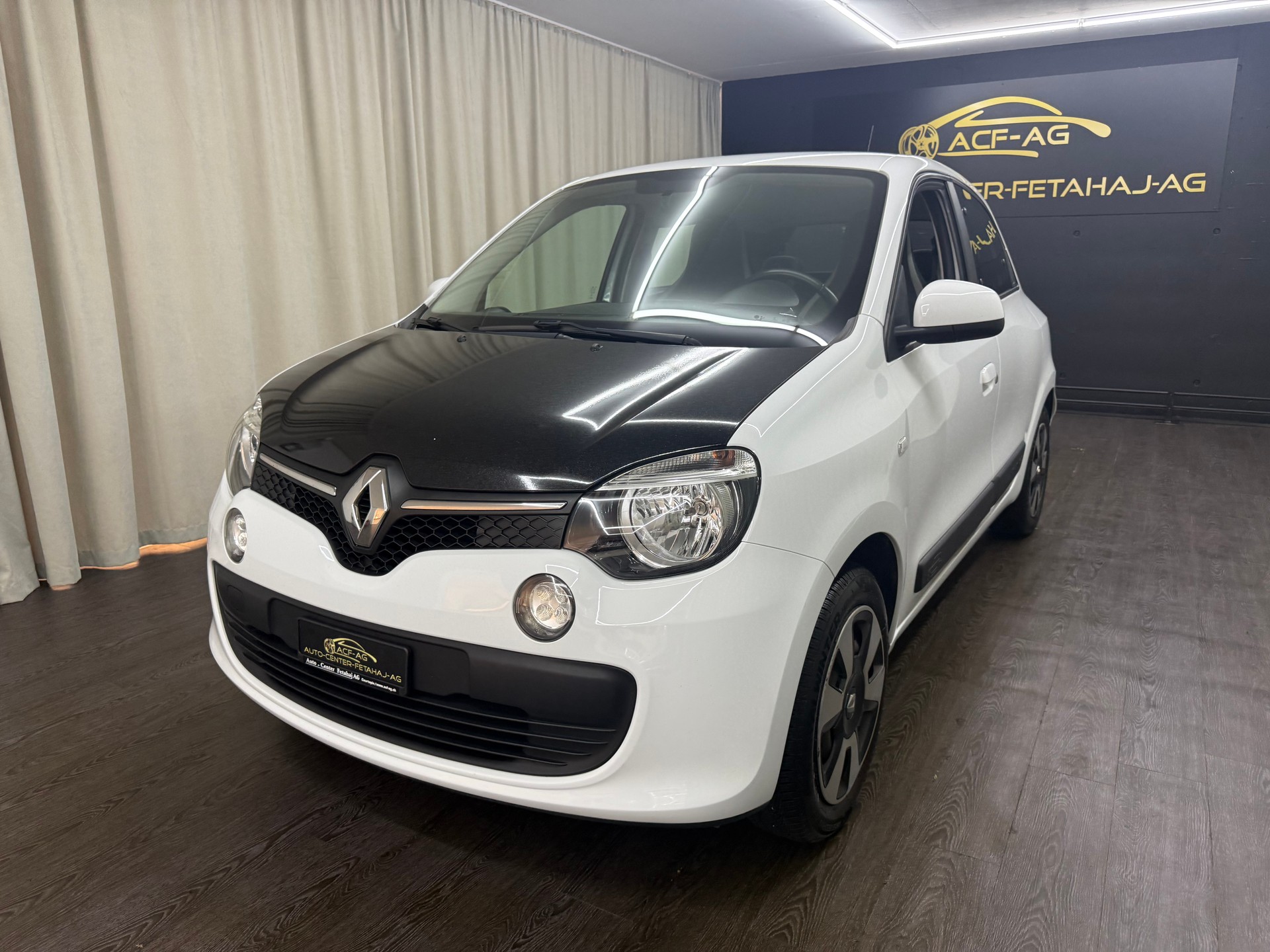 RENAULT Twingo 0.9 Liberty EDC