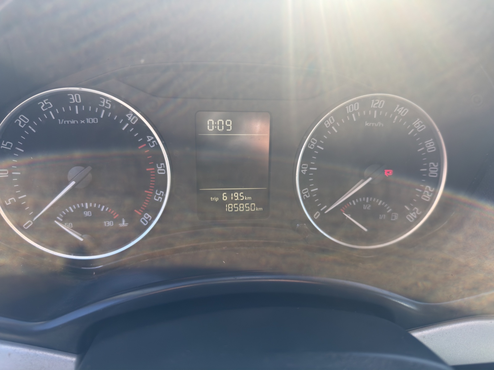 SKODA Octavia Combi 1.6 TDI 4x4-image-7