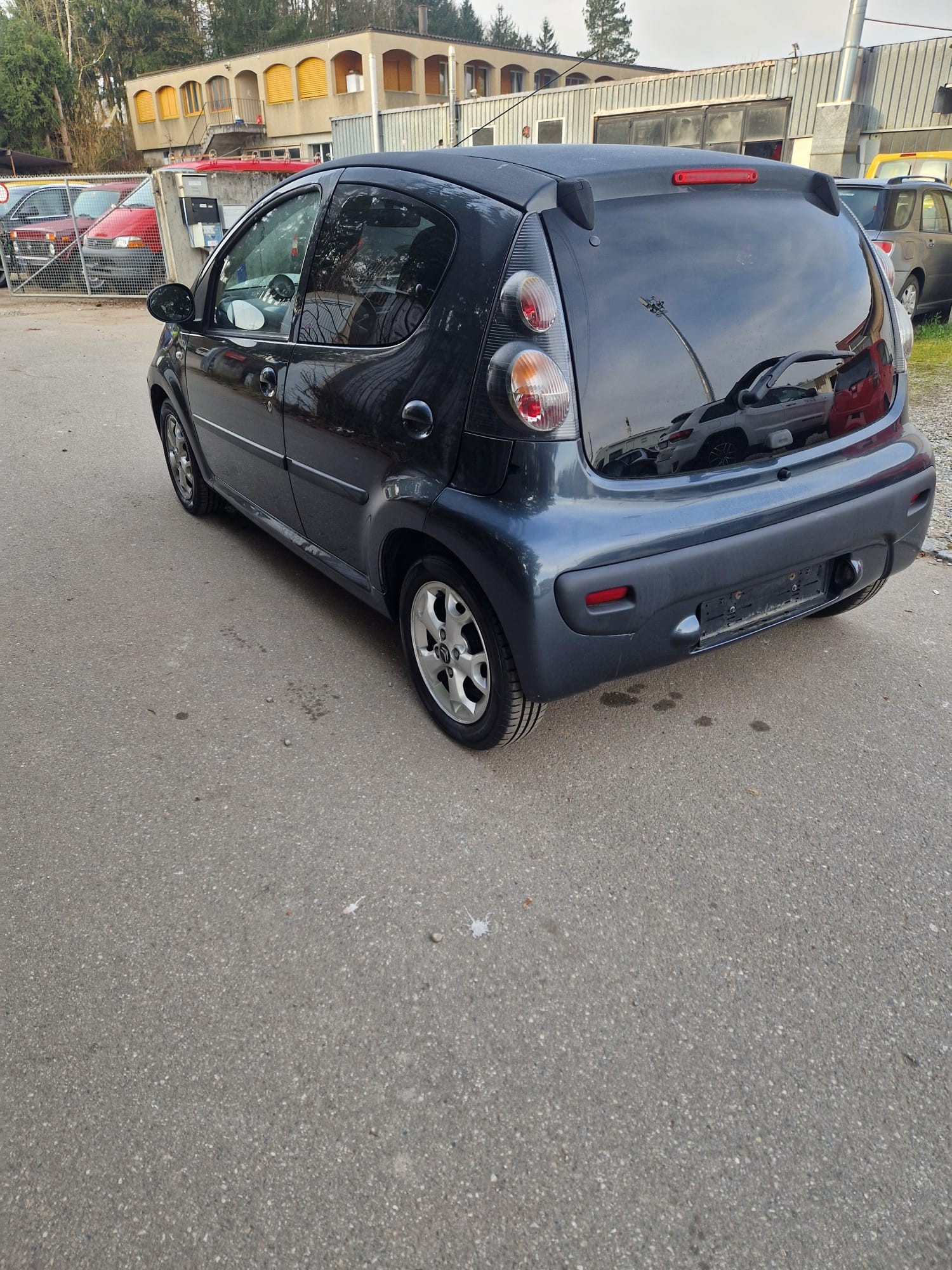 CITROEN C1 1.0i Séduction EGS-image-6