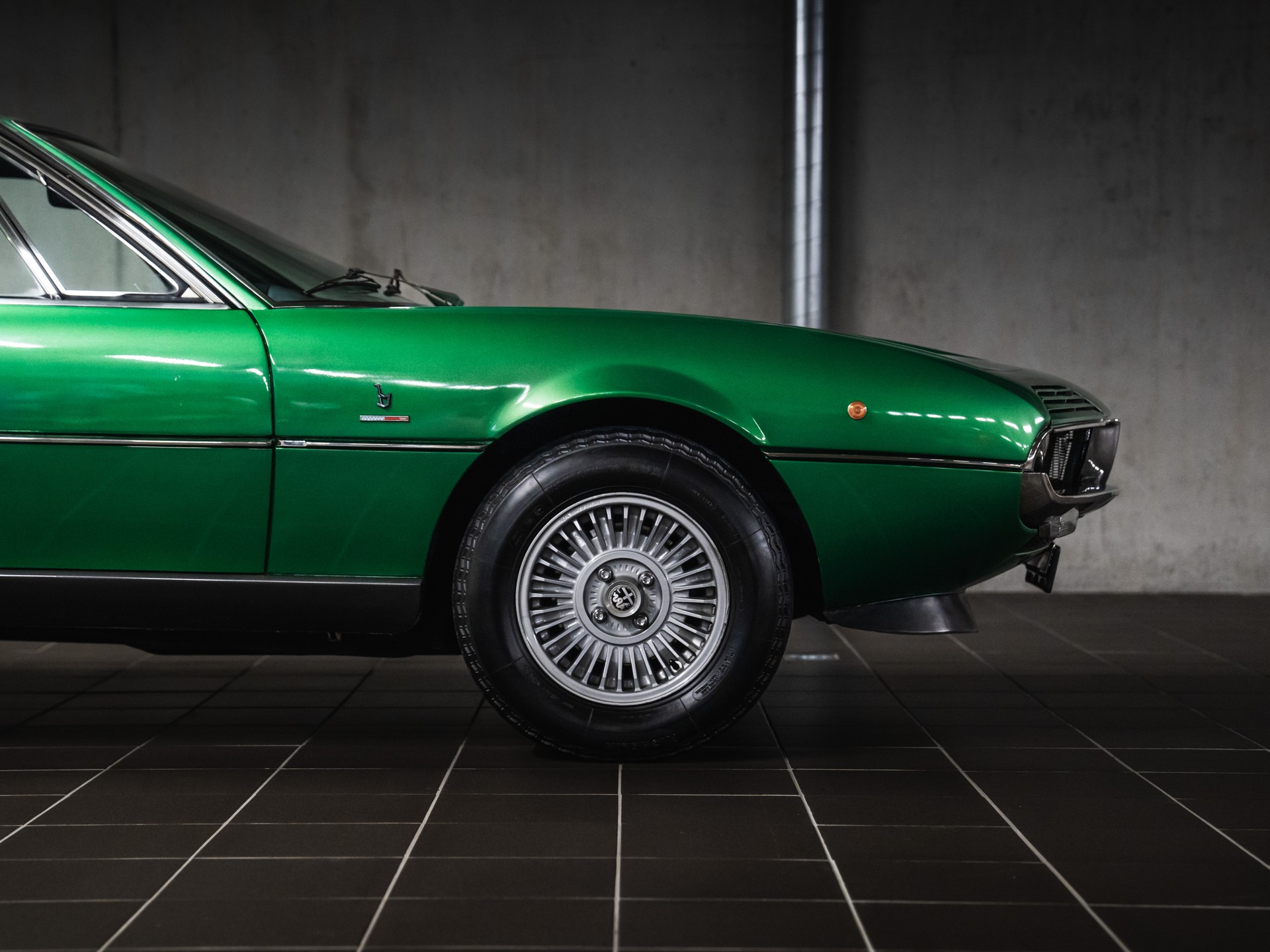 ALFA ROMEO MONTREAL-image-3