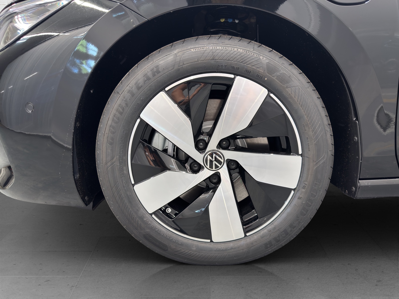 VW Passat Variant 1.5 TSI PHEV Business DSG-image-5