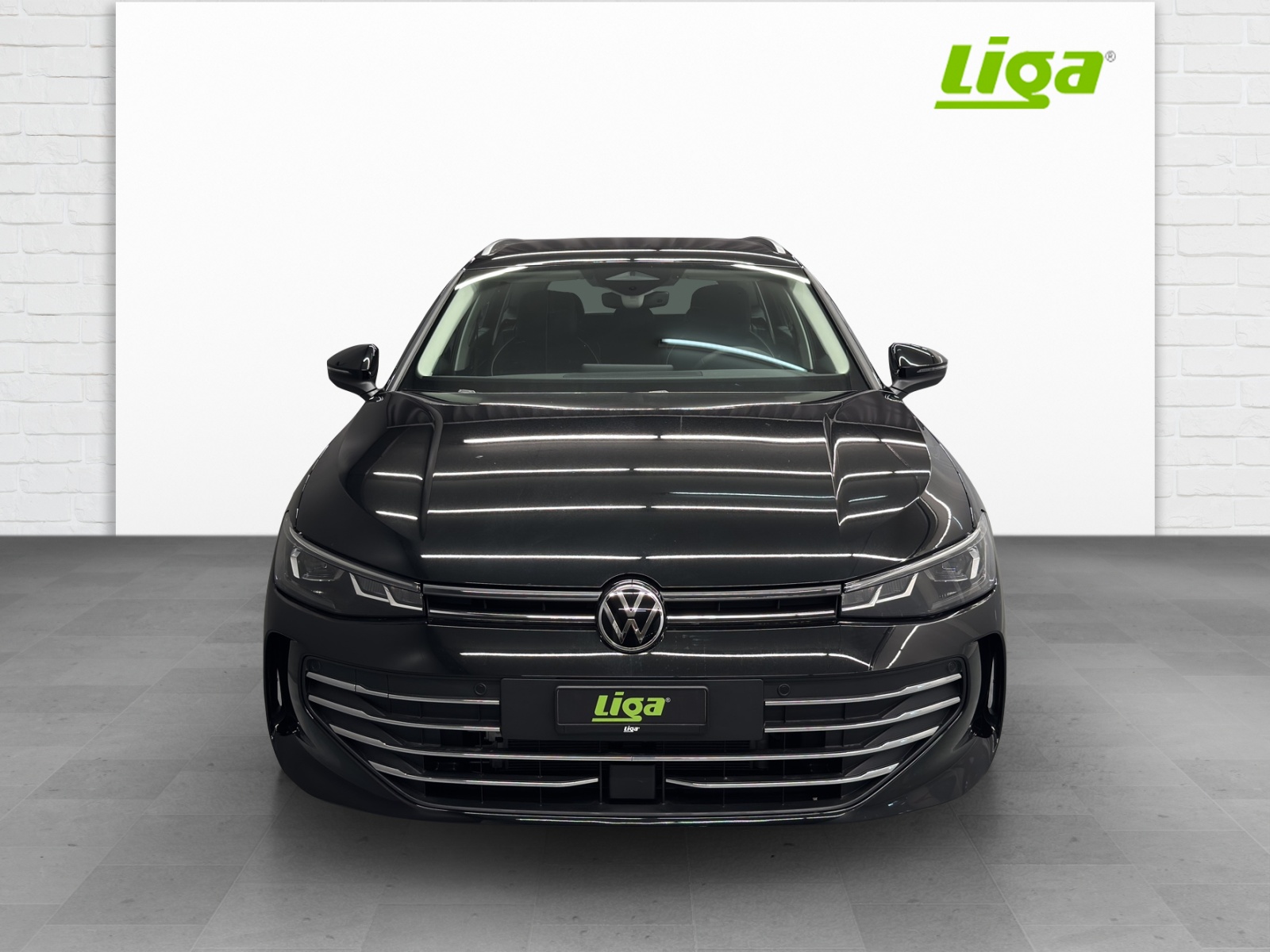 VW Passat Variant 1.5 TSI PHEV Business DSG-image-2