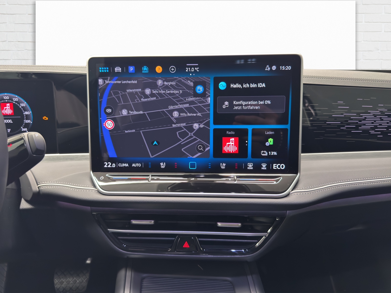 VW Passat Variant 1.5 TSI PHEV Business DSG-image-8