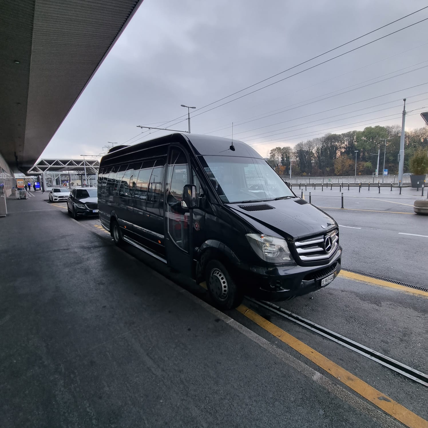 MERCEDES-BENZ 519 BT BUS 19 PLACES+ chauffeur-image-2