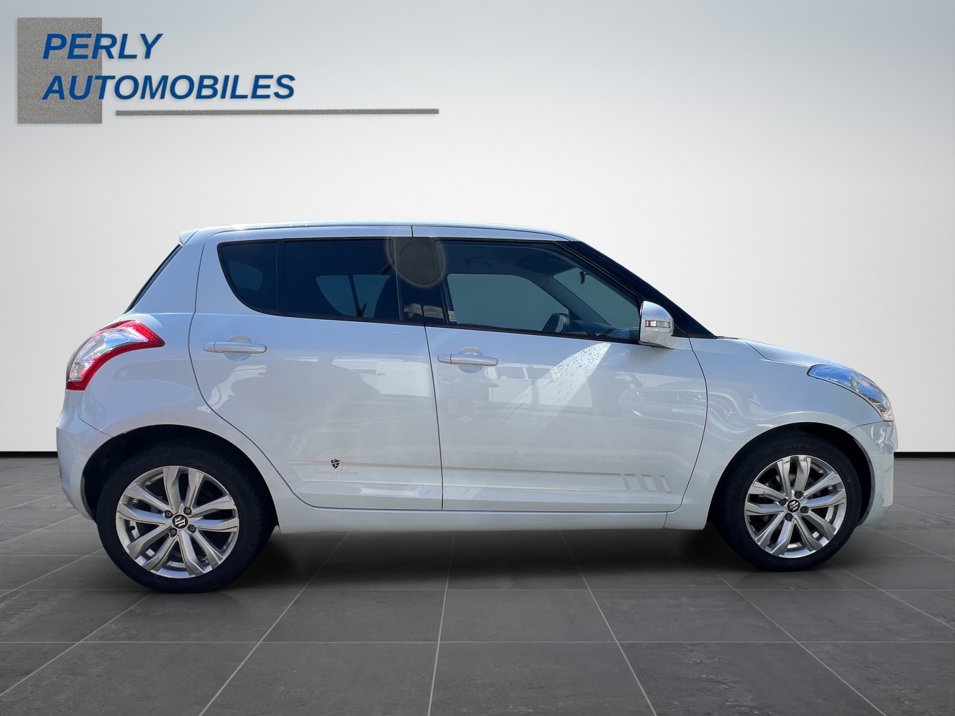 SUZUKI Swift 1.2i Sergio Cellano-image-6