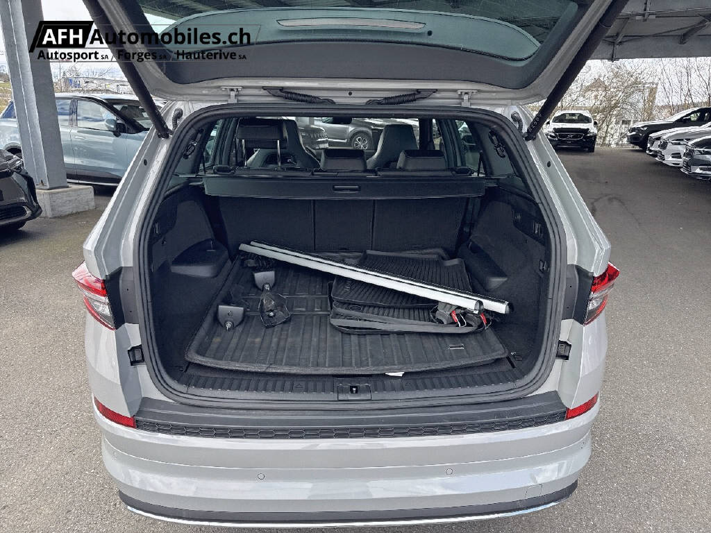 SKODA Kodiaq 2.0 TSI Sportline DSG-image-9