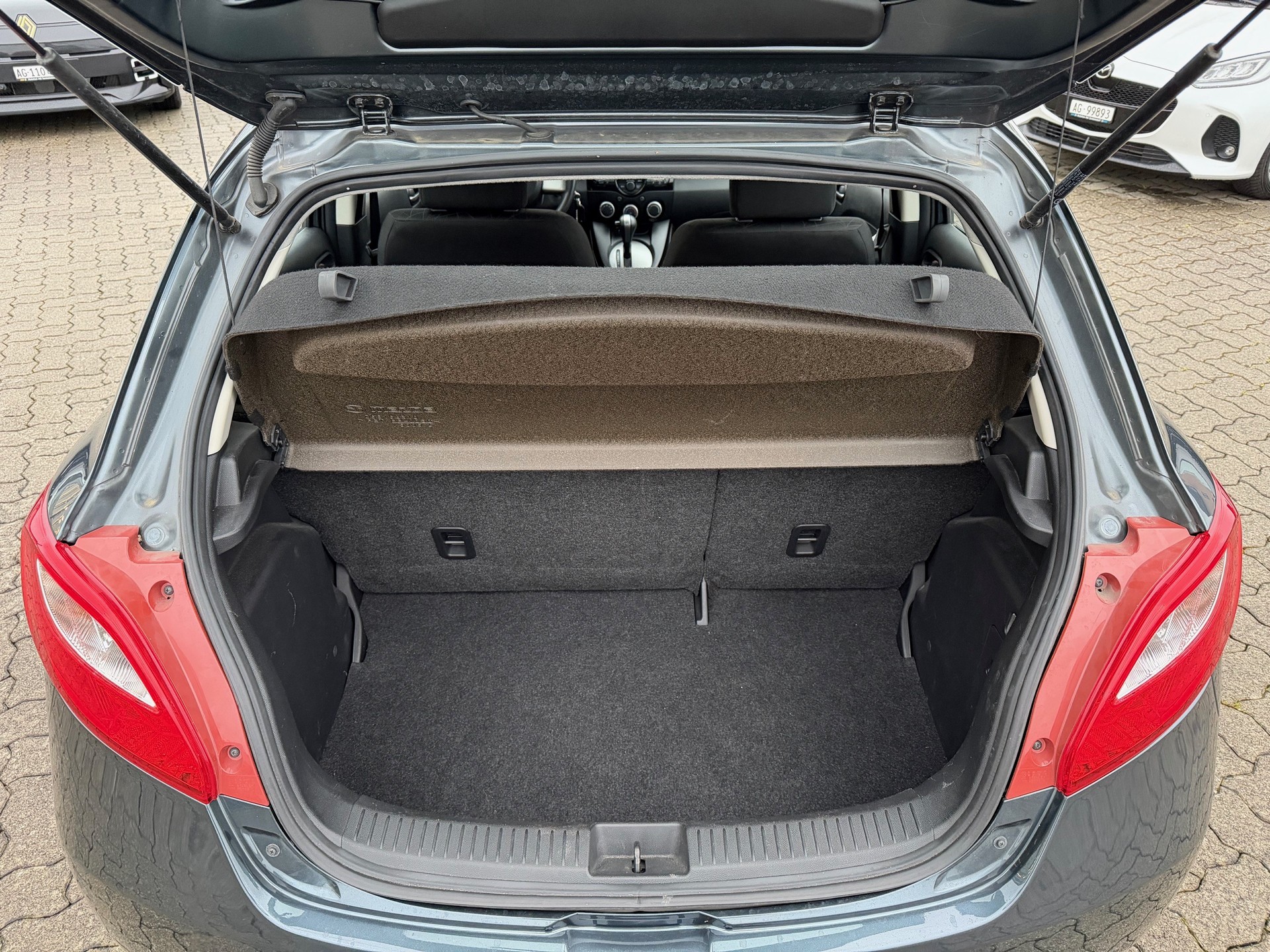 MAZDA 2 1.5i 16V Exclusive Automatic-image-11