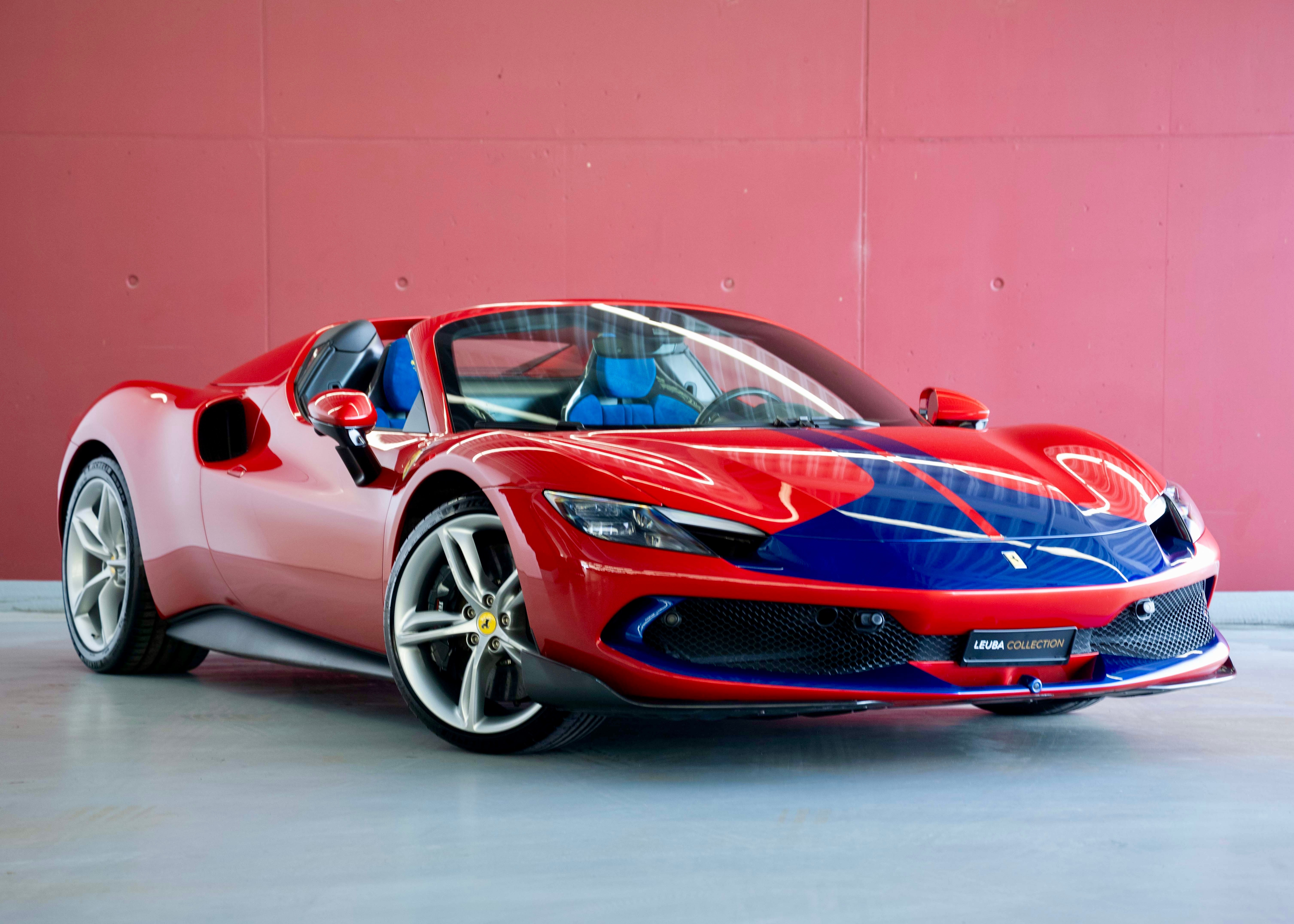 Photo FERRARI 296 296 GTS Fiorano (Swiss car, 1st hand, fantastic configuration, Daytona racing seats)