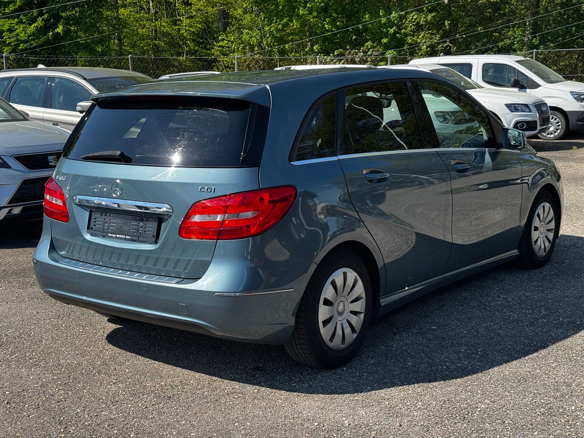 MERCEDES-BENZ B 180 CDI Blue Efficiency Edition-image-4