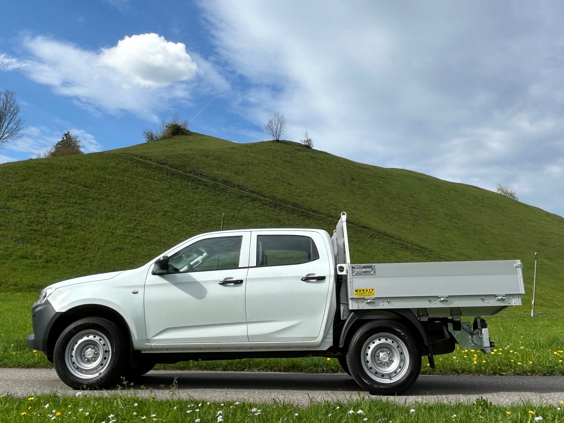 ISUZU D-MAX 1.9 CrewCab N60B 4x4-image-3