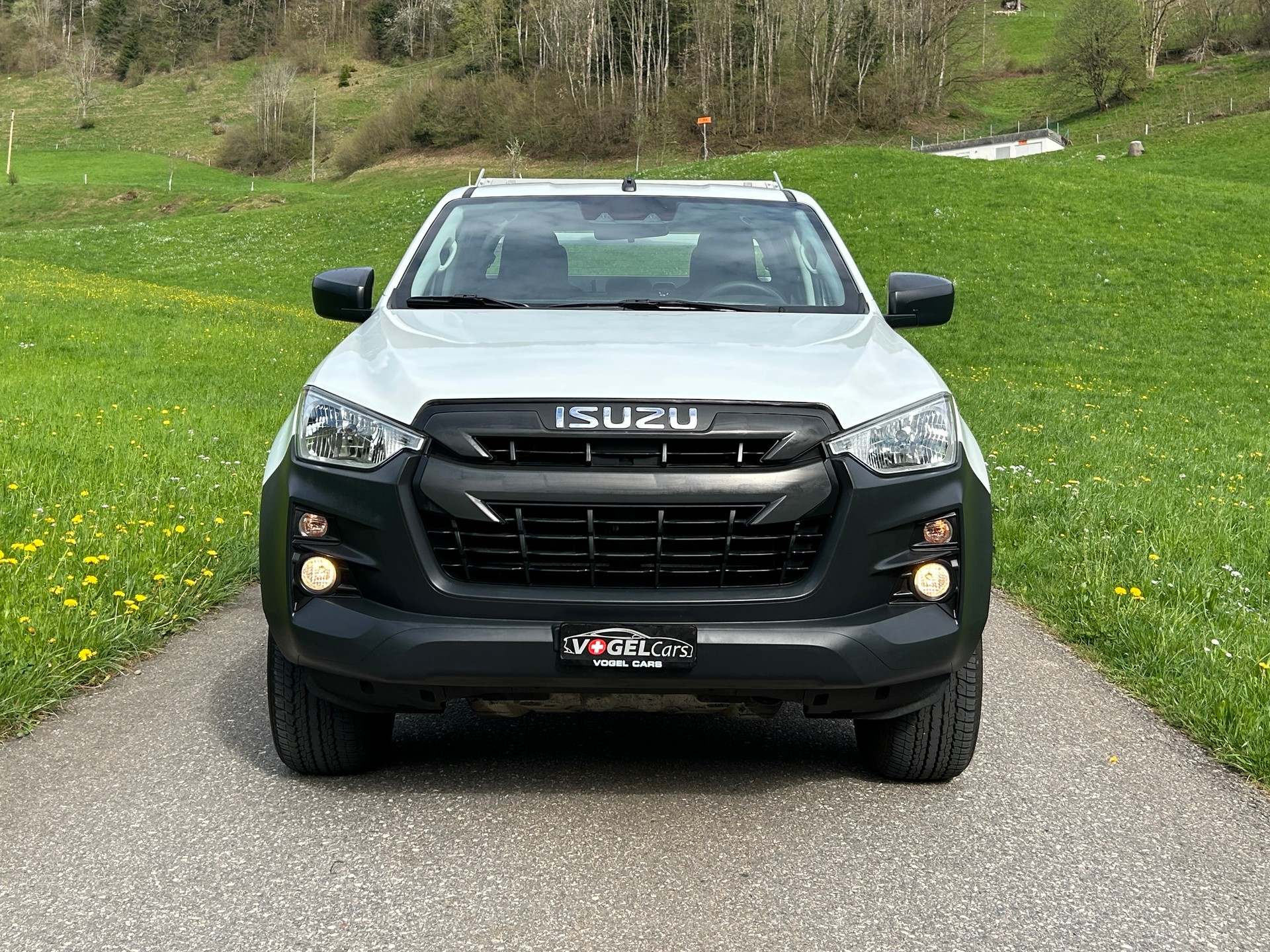 ISUZU D-MAX 1.9 CrewCab N60B 4x4-image-1